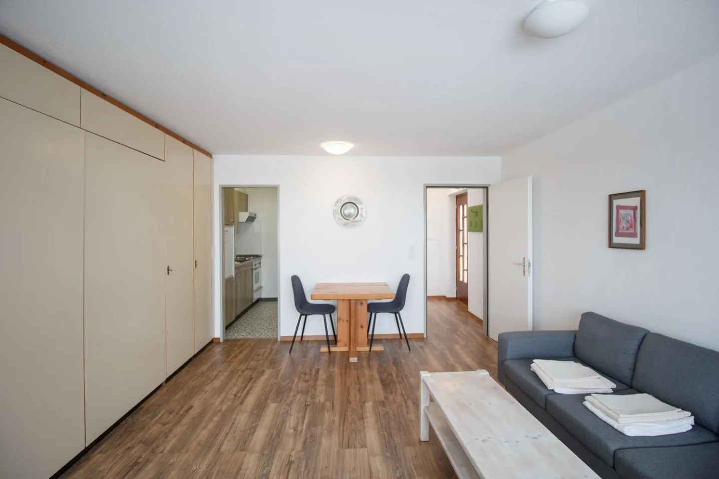 Studio 1.5 rooms - Photo 3 of 10