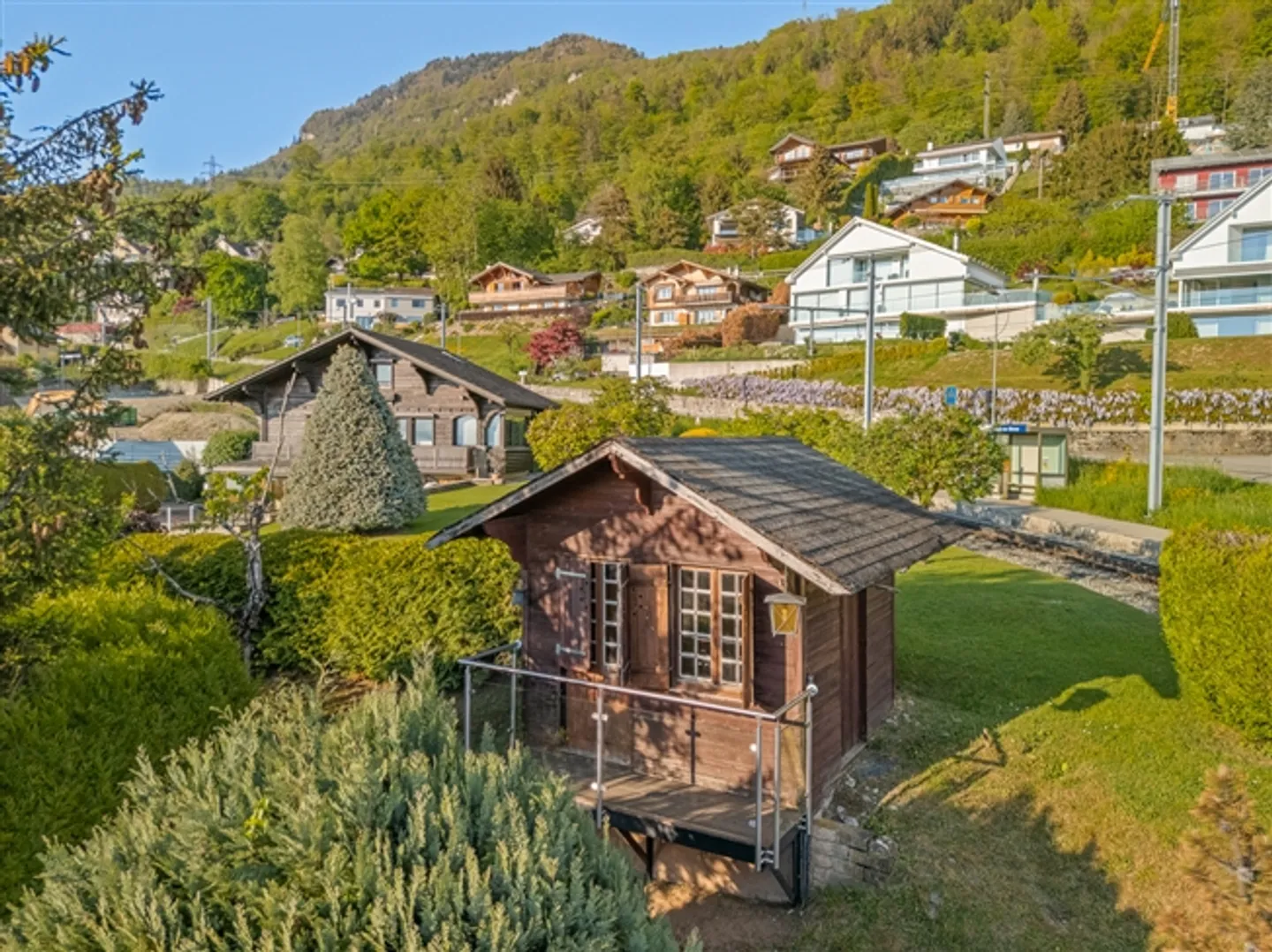 Magnificent independent property with stunning views - Photo 16 of 18