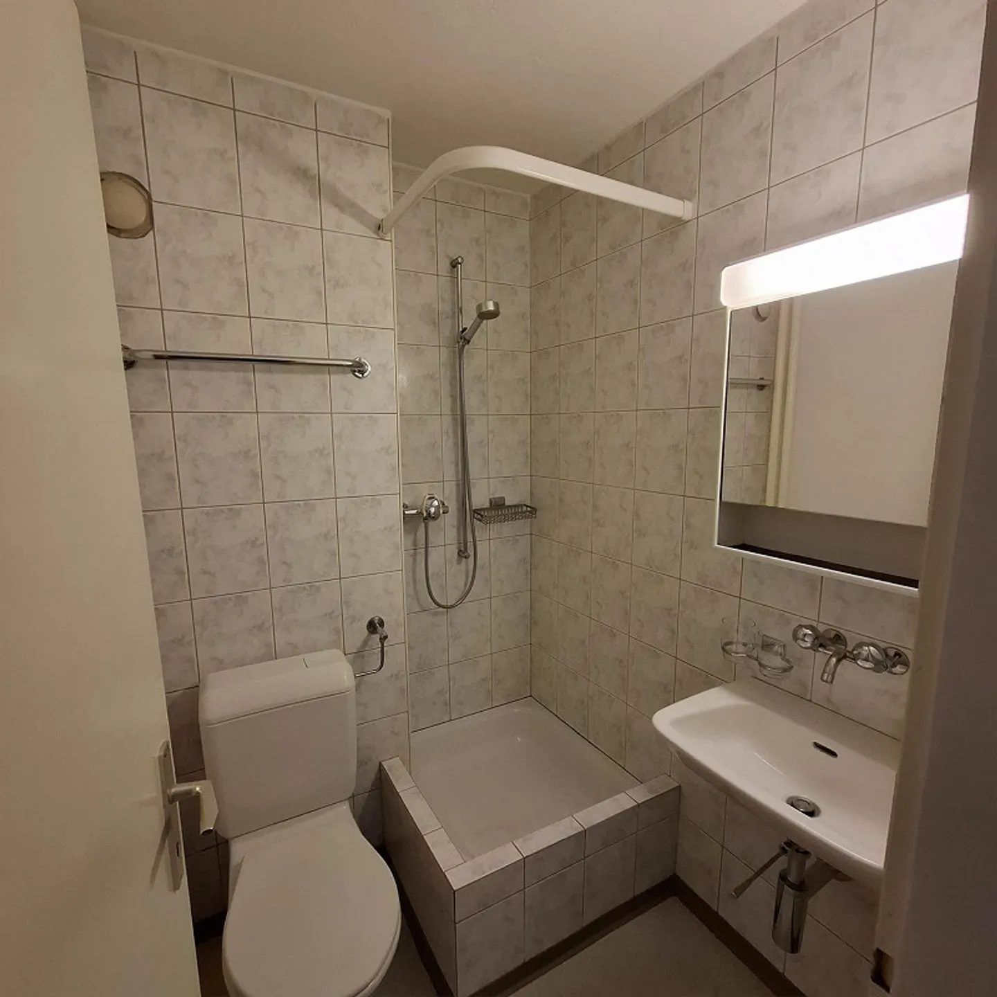 Appartamento 1 stanza accogliente - Foto 3 di 6