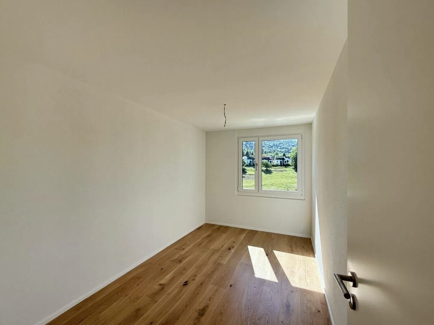 Modernes Apartment mit atemberaubender Aussicht - Foto 10 von 12