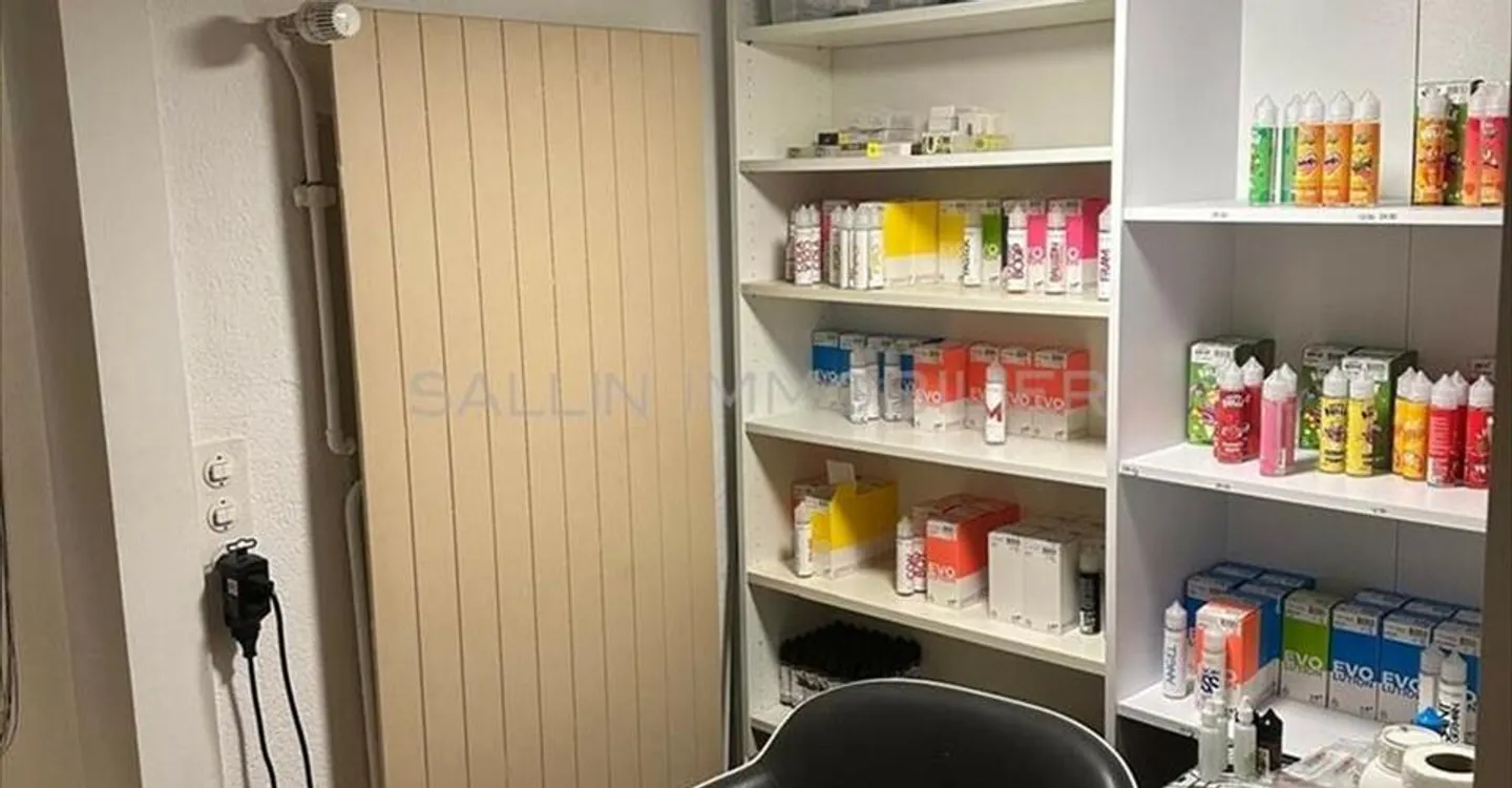 Mischgenutztes Gebäude mieten - Foto 1 von 8