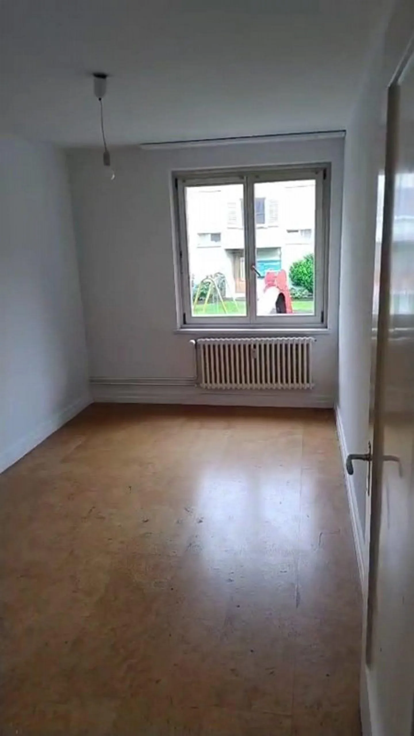 Appartement 4,5 pièces proche du centre-ville / à durée limitée - Photo 1 sur 12