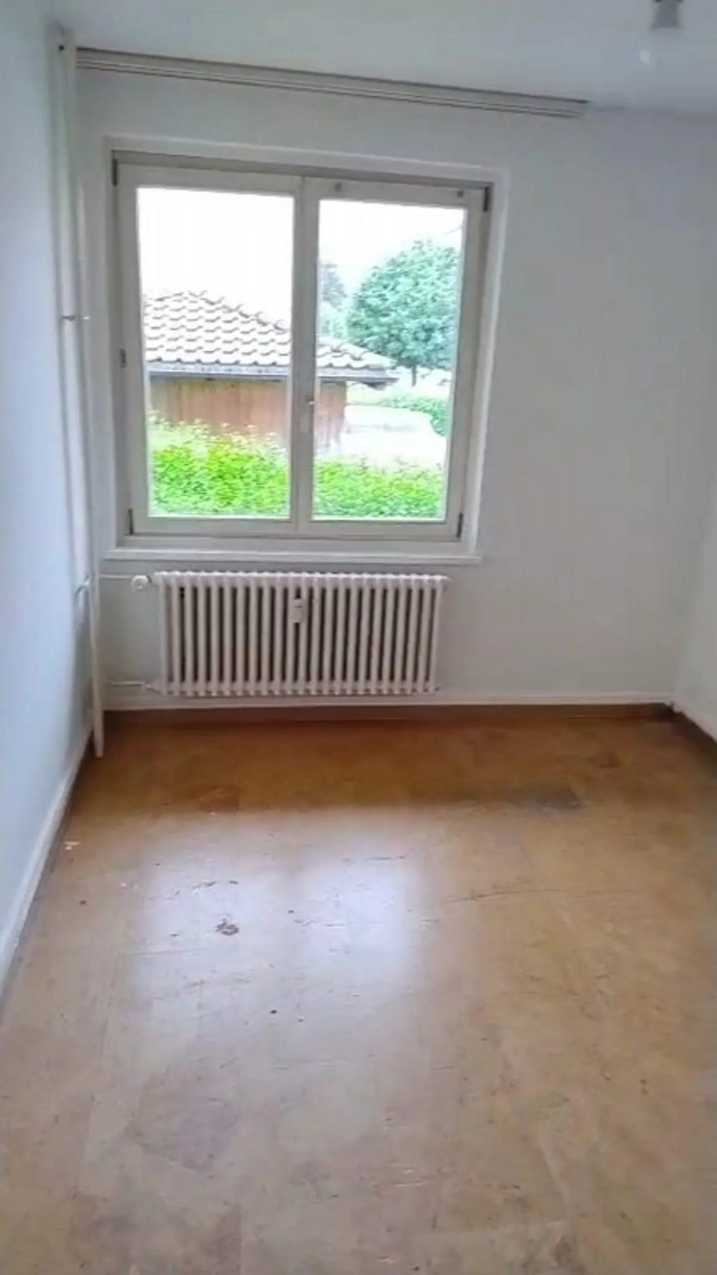 Appartement 4,5 pièces proche du centre-ville / à durée limitée - Photo 3 sur 12