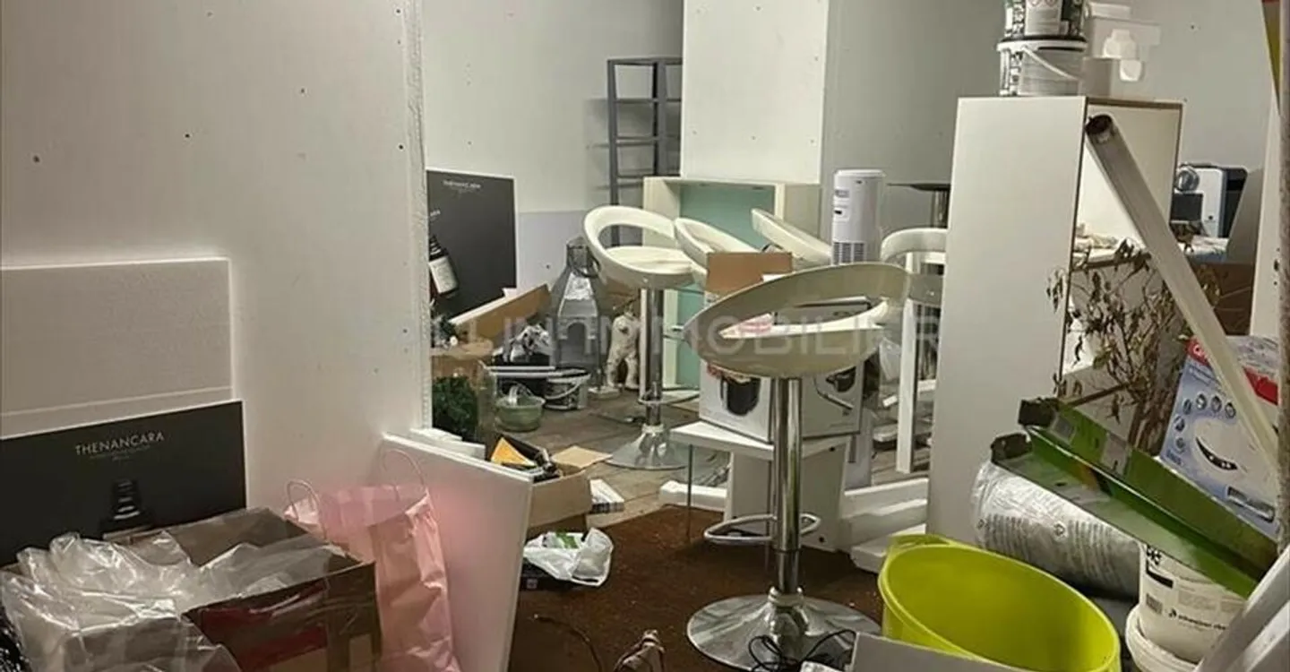 Mischgenutztes Gebäude mieten - Foto 6 von 8