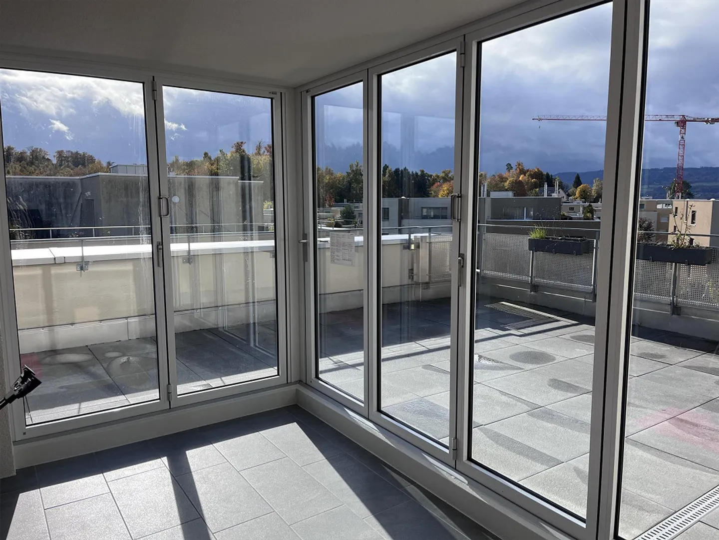 Appartement penthouse moderne de 4,5 pièces sur son propre étage - Photo 8 sur 15