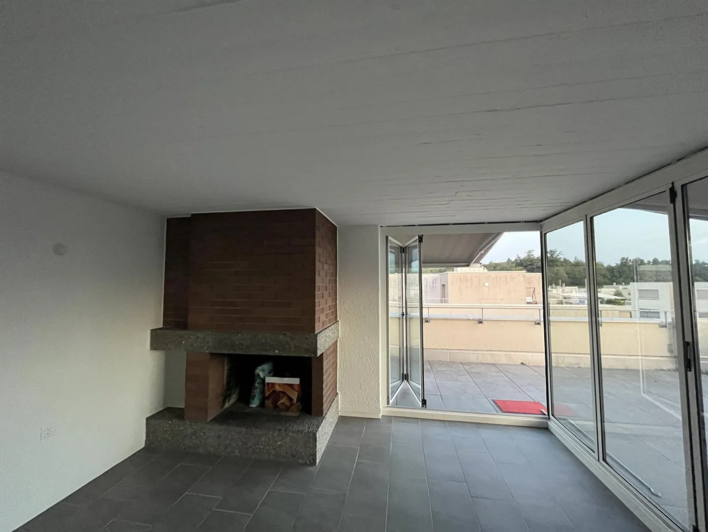 Appartement penthouse moderne de 4,5 pièces sur son propre étage - Photo 9 sur 15