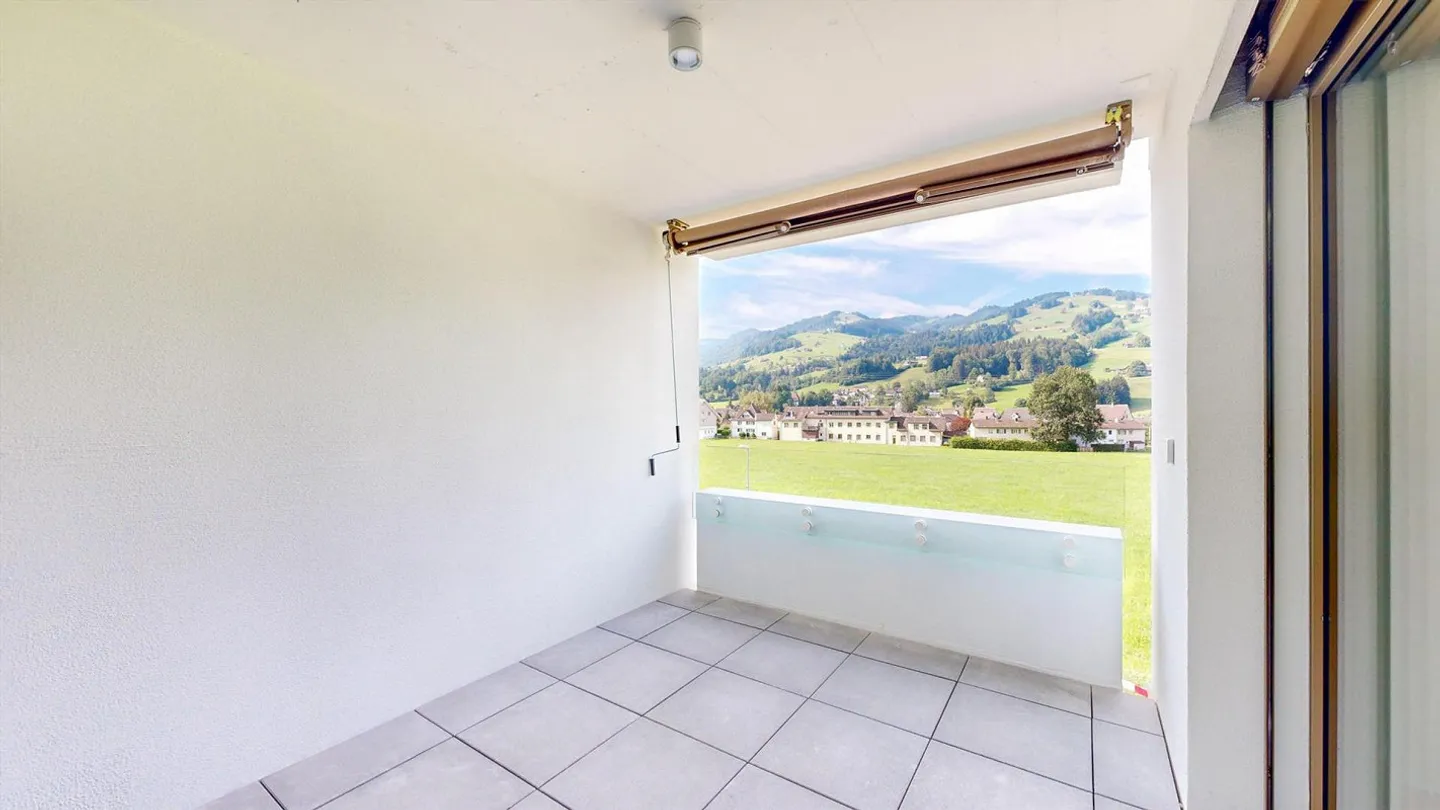 Home with a Sense of Style - Photo 7 of 9