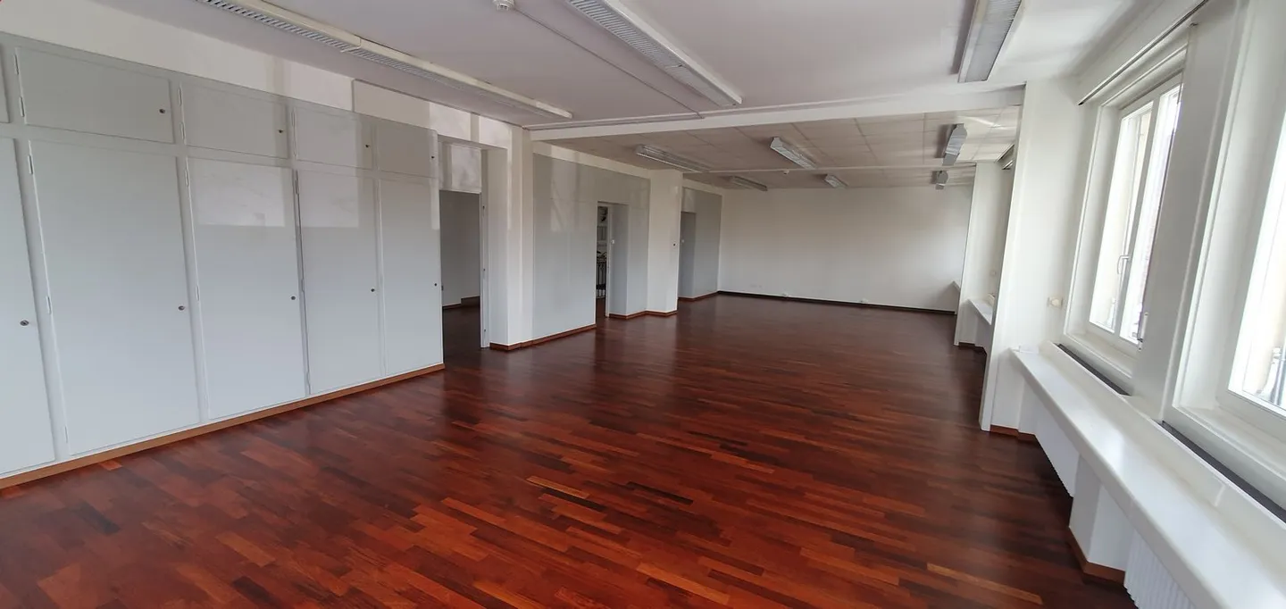 Grosse Bürofläche (382 m2) im Gewerbepark Felsenau, Bern - Foto 2 von 15