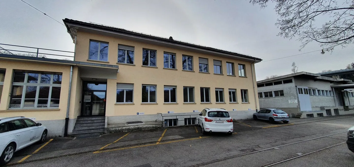 Grosse Bürofläche (382 m2) im Gewerbepark Felsenau, Bern - Foto 1 von 15