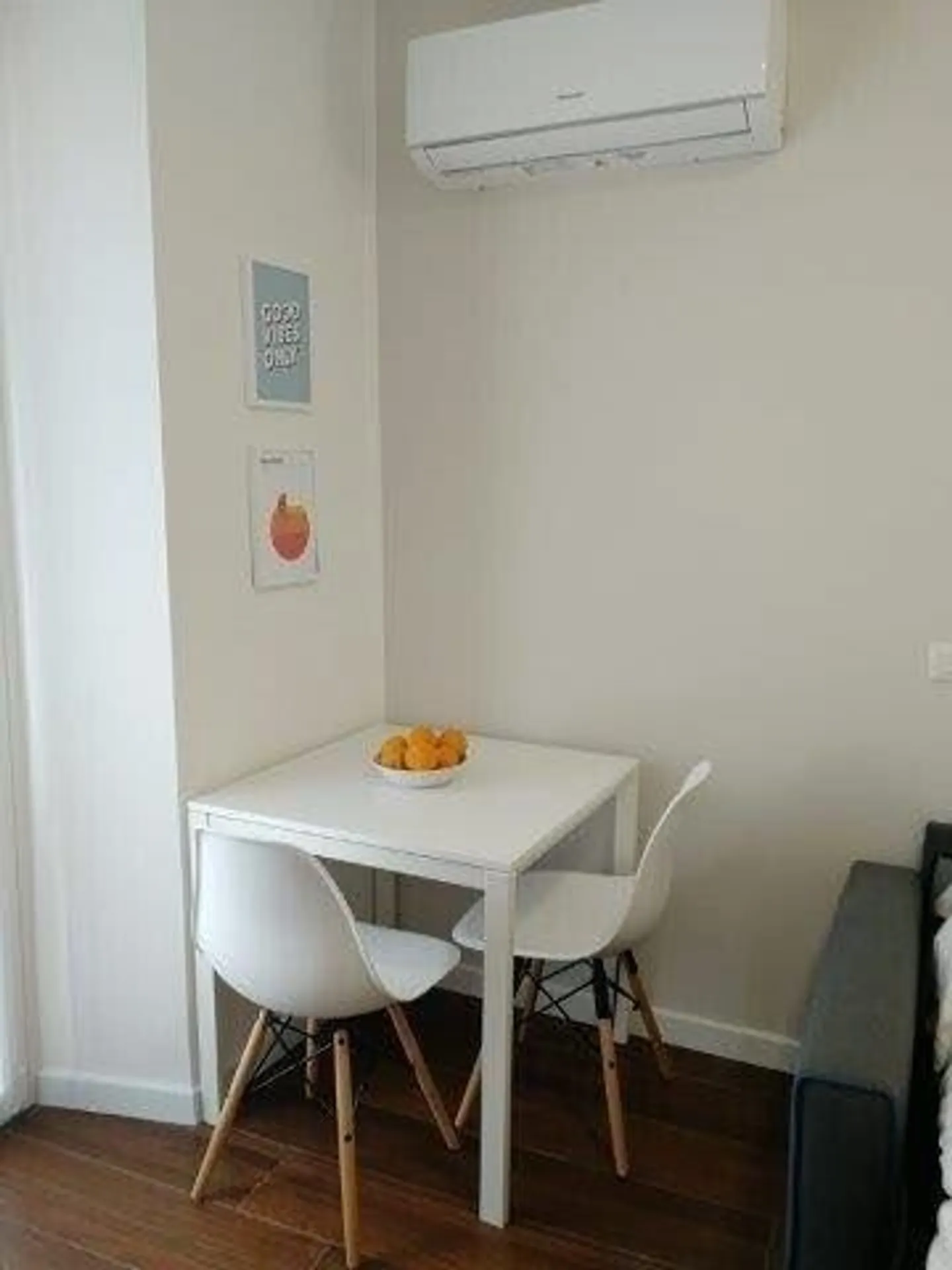 Beautiful 1.5-room apartment on the 1st floor in the village center - Photo 4 of 12