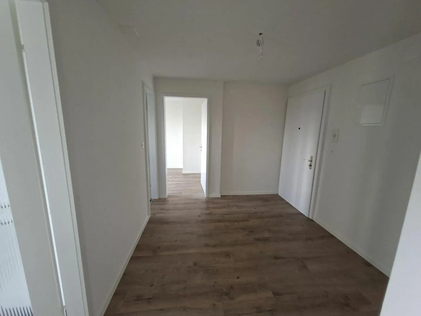 Appartamento ristrutturato a prezzo accessibile in posizione elevata - Foto 11 di 15