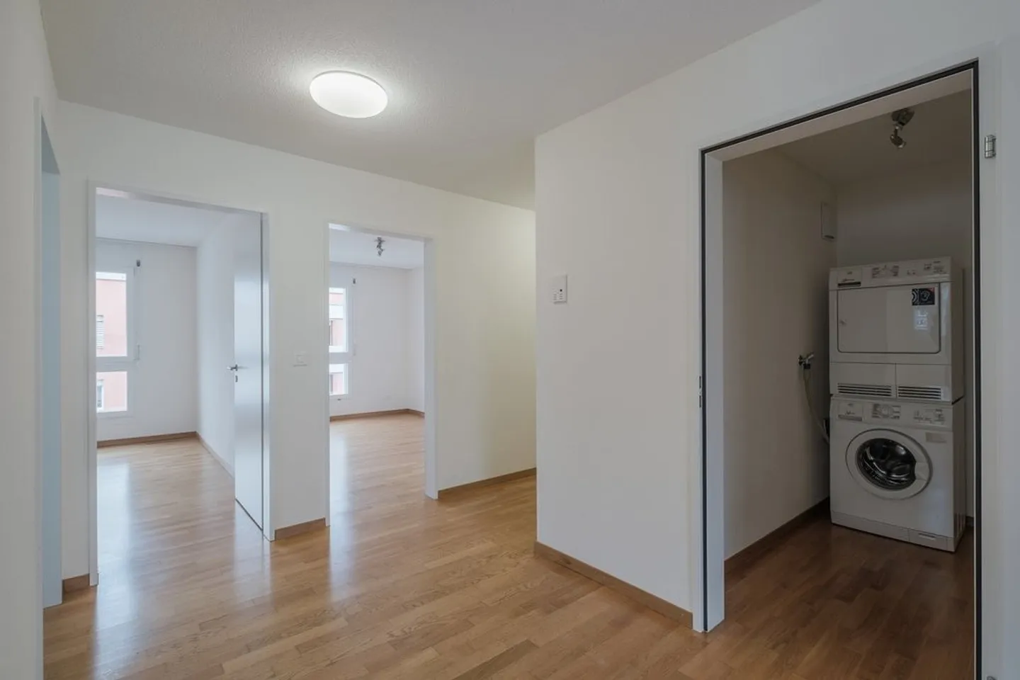 Moderne 5.5-Zimmerwohnung - Foto 8 von 10