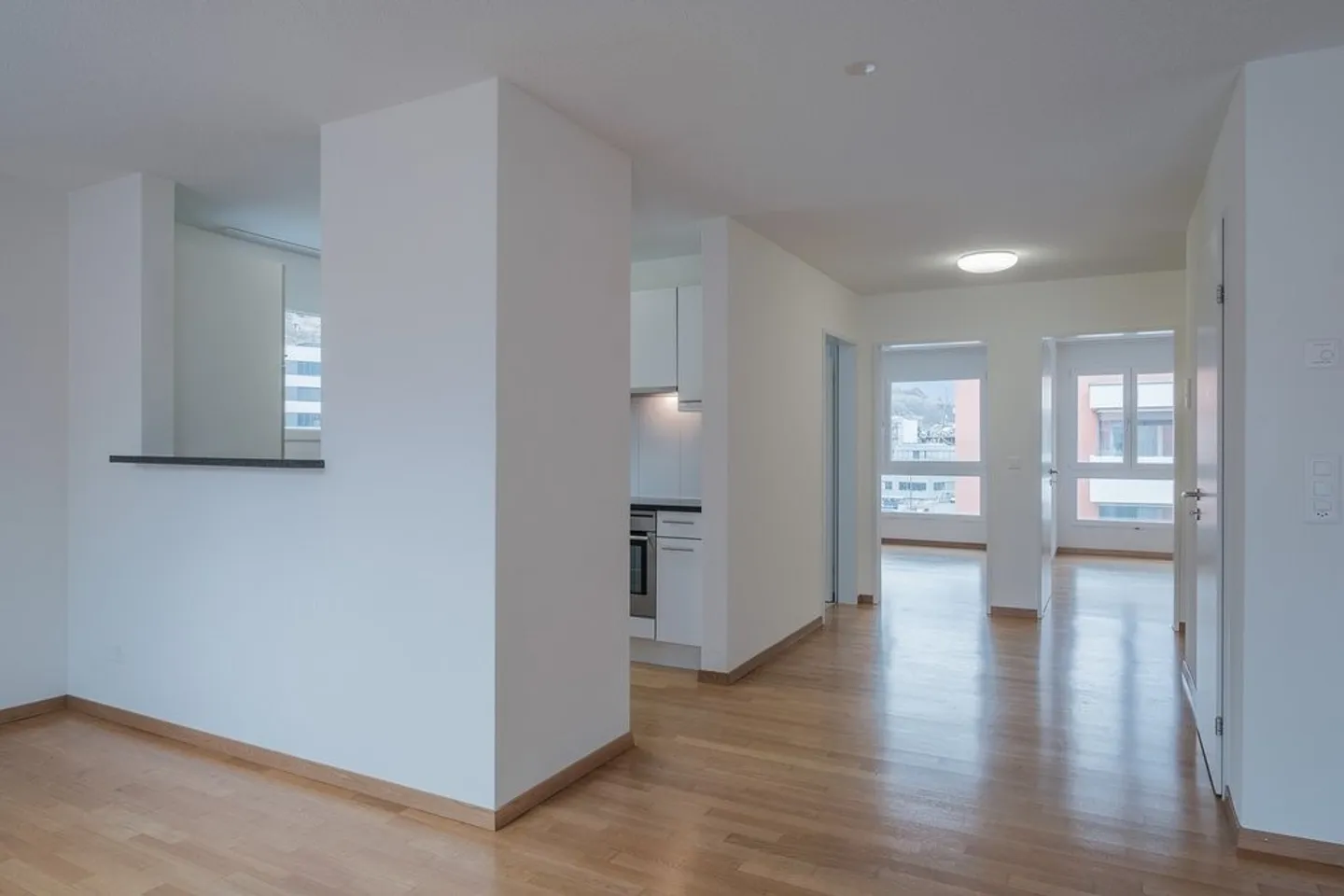 Moderne 5.5-Zimmerwohnung - Foto 9 von 10
