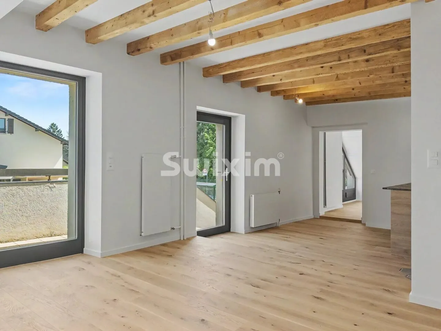 Appartement Triplex Rénové - Photo 1 sur 7