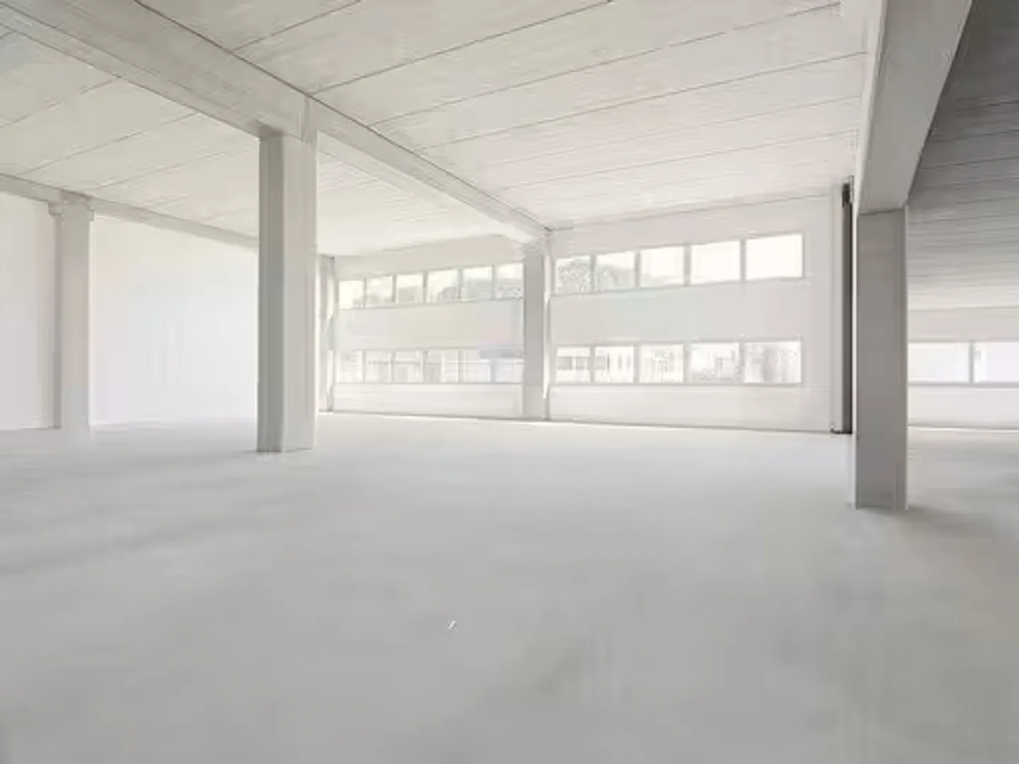 Modernes Gewerbeobjekt zu Vermieten - Foto 2 von 2