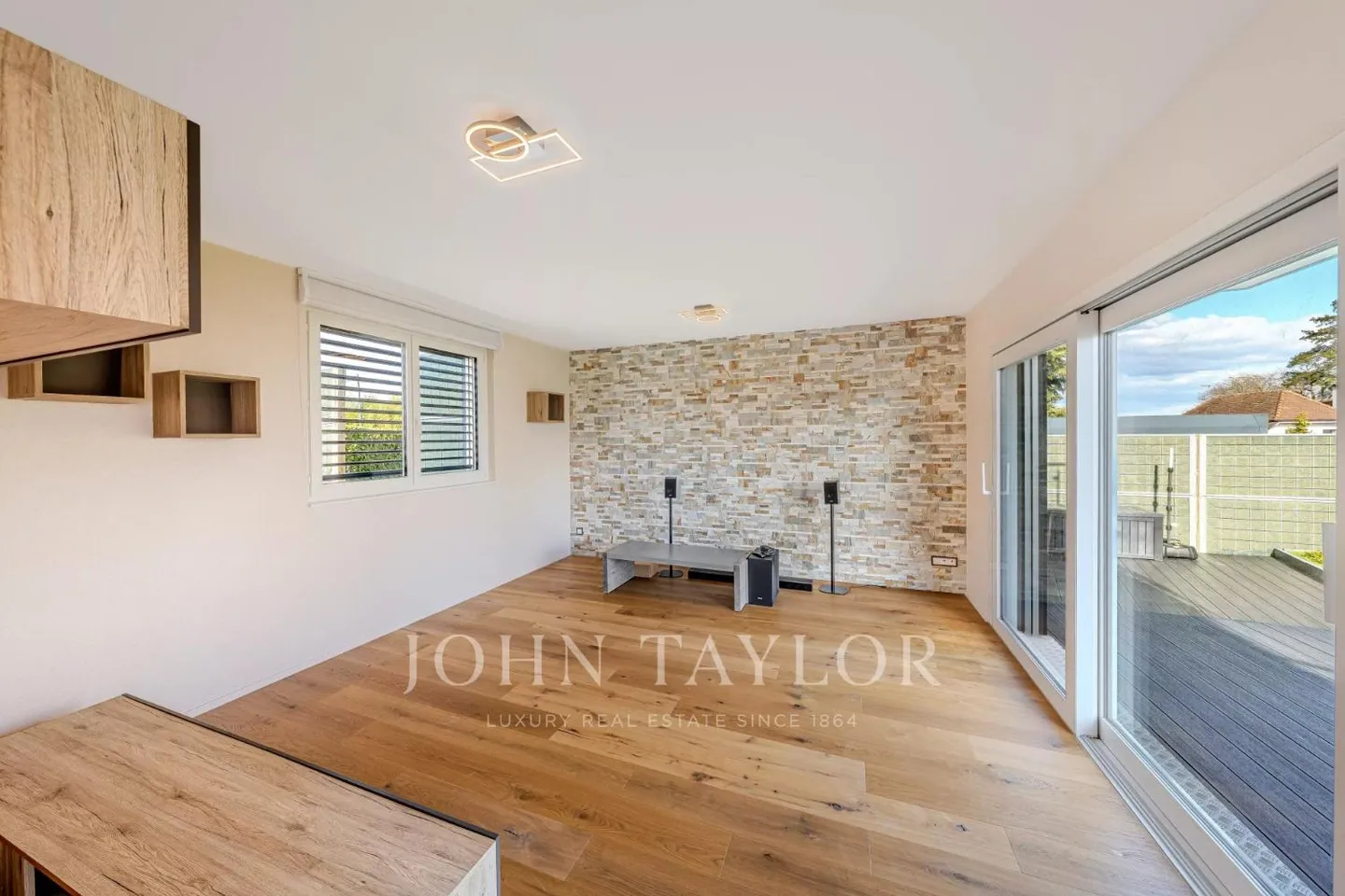 Villa 8.5 rooms - Photo 4 of 13