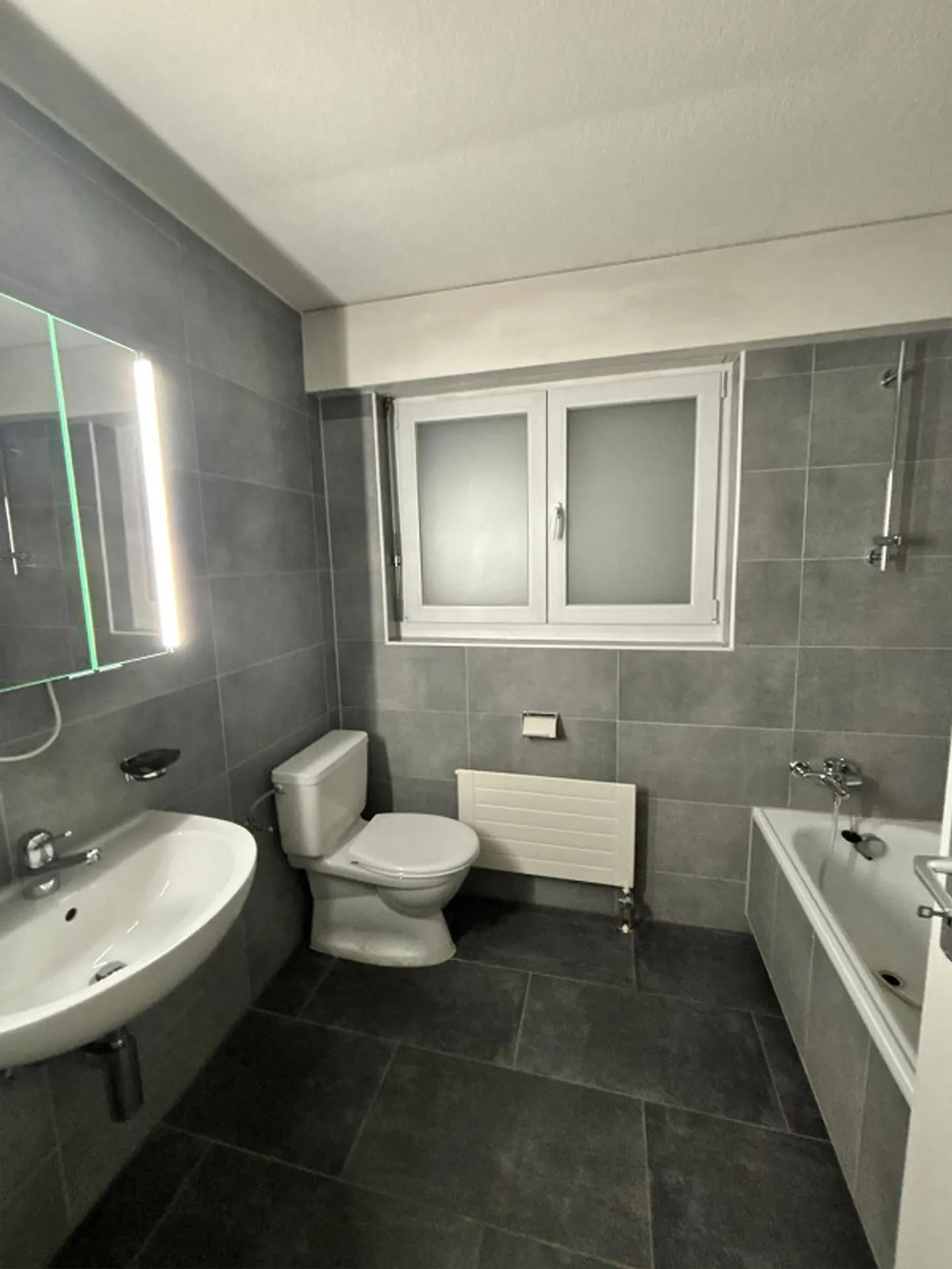 Bel appartement de 4,5 pièces - Photo 7 sur 9