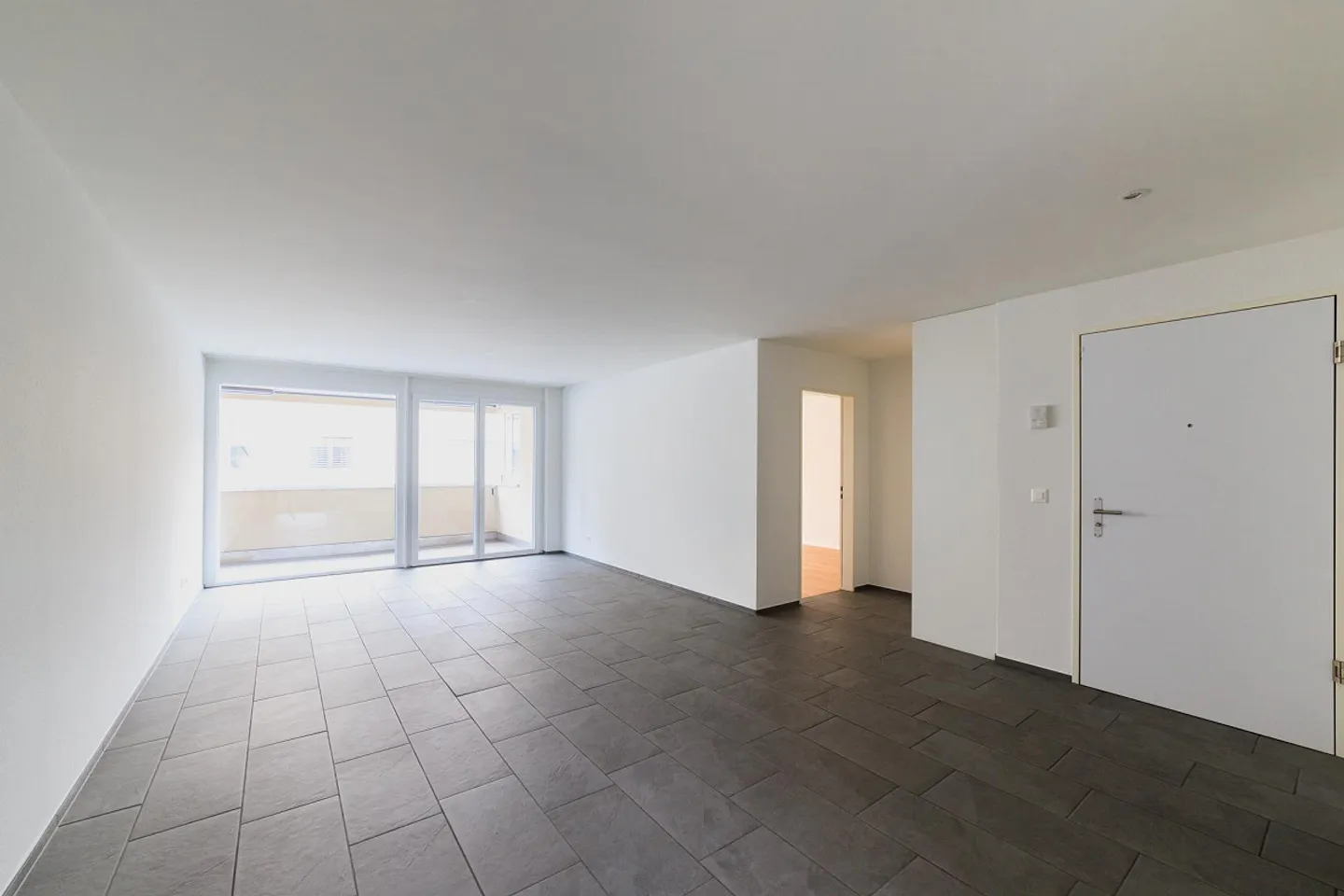 Appartamento luminoso 2,5 locali 60 m2 - Foto 2 di 8