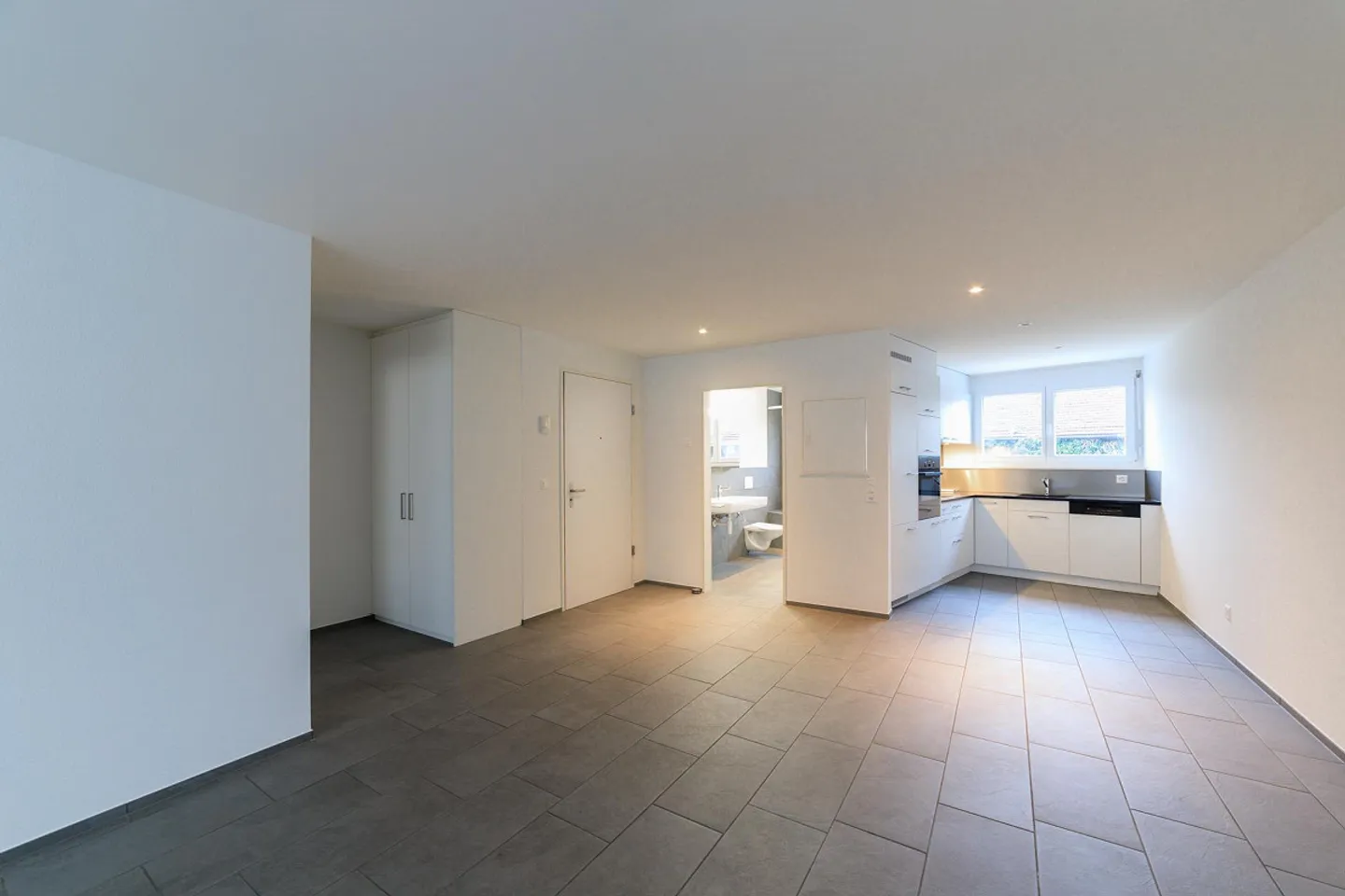Appartamento luminoso 2,5 locali 60 m2 - Foto 3 di 8