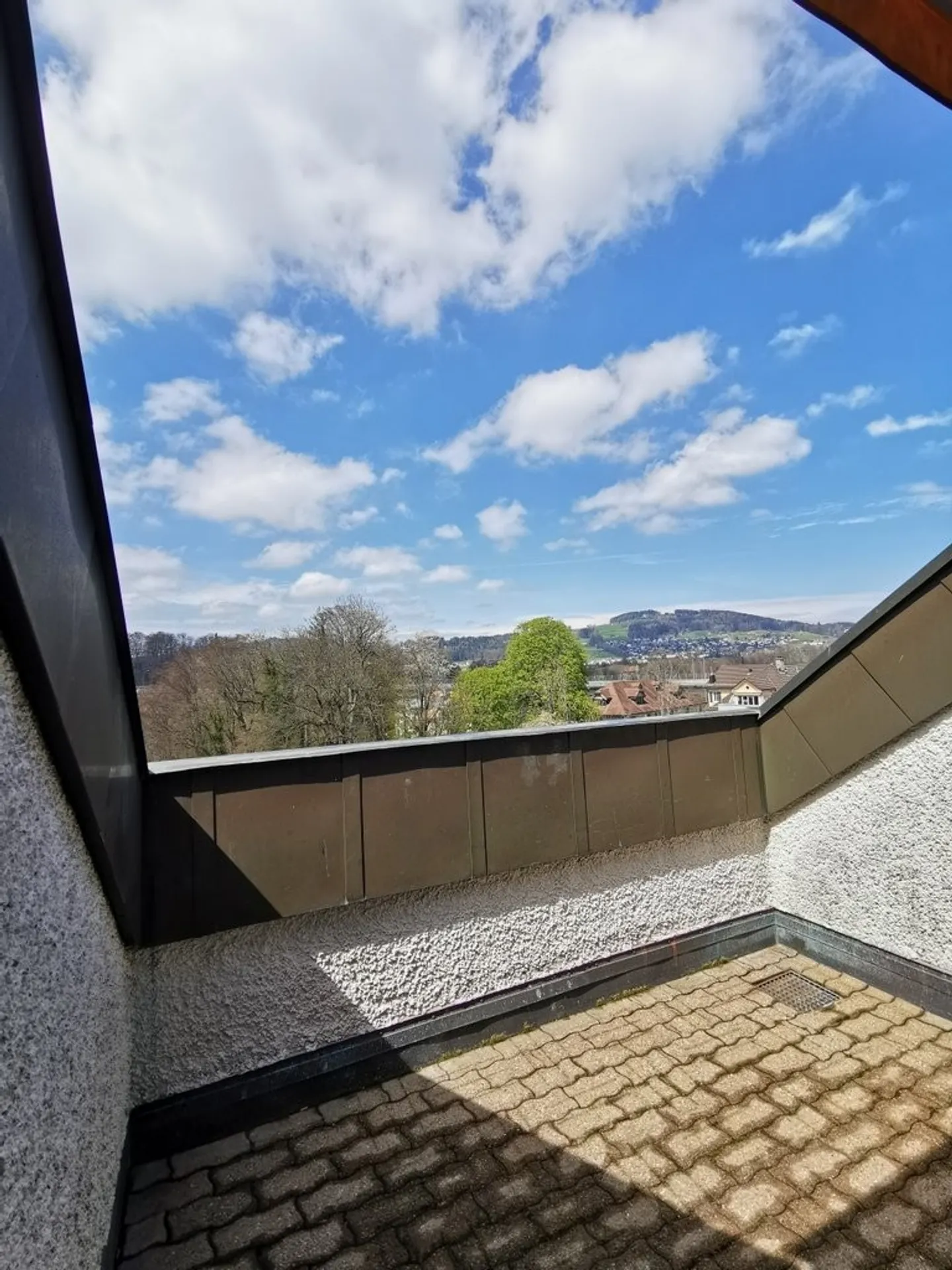 Living experience on two floors - Photo 9 of 9