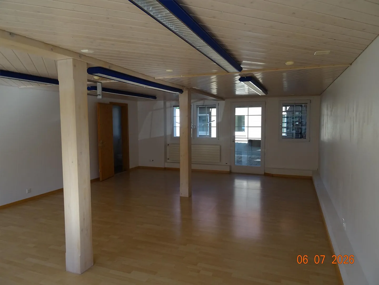 Ufficio luminoso / studio / pratica in affitto a Urnäsch - Foto 2 di 12