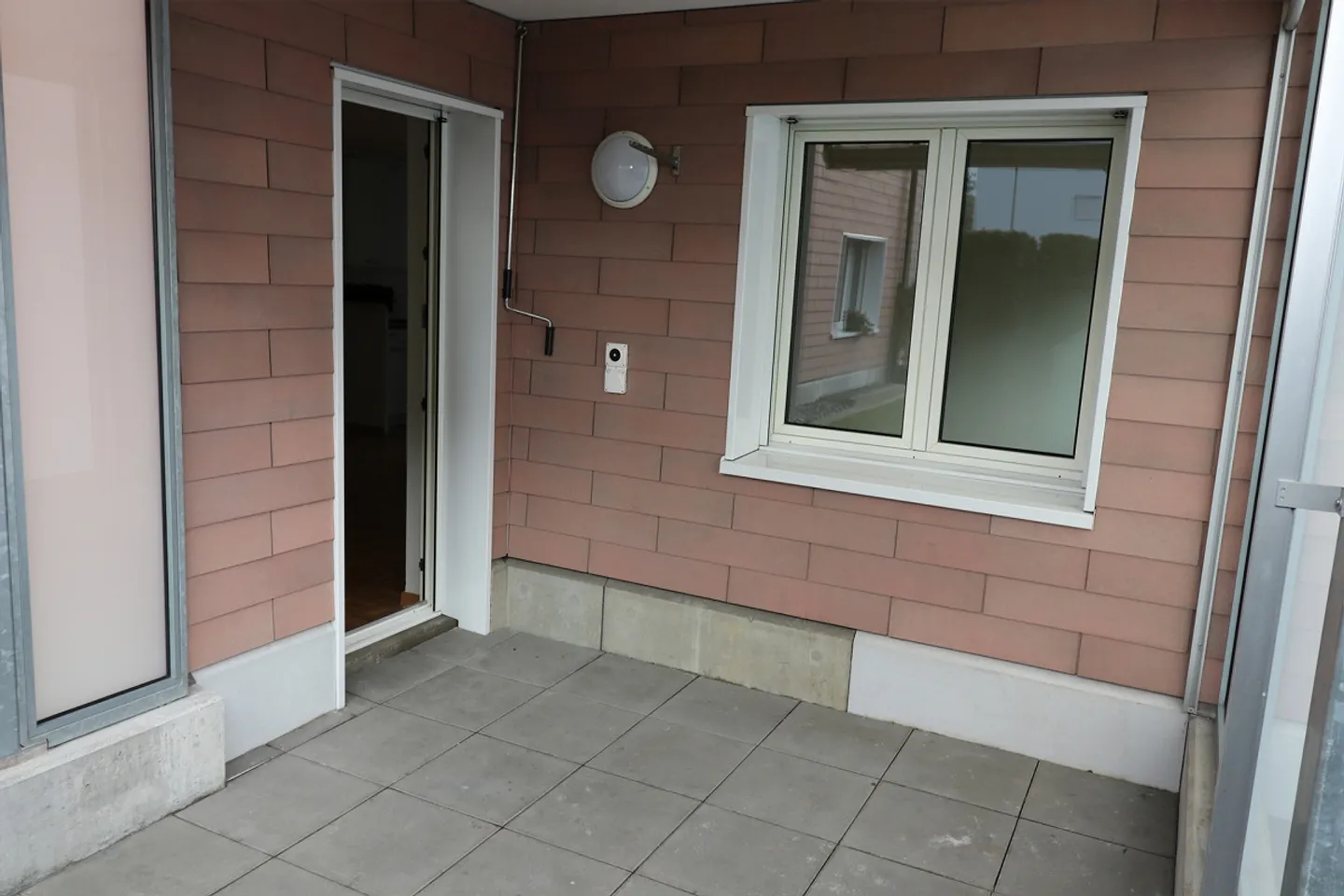 Beautiful 3 1/2 room apartment with garden seating area, 200 m from the train station - Photo 9 of 9