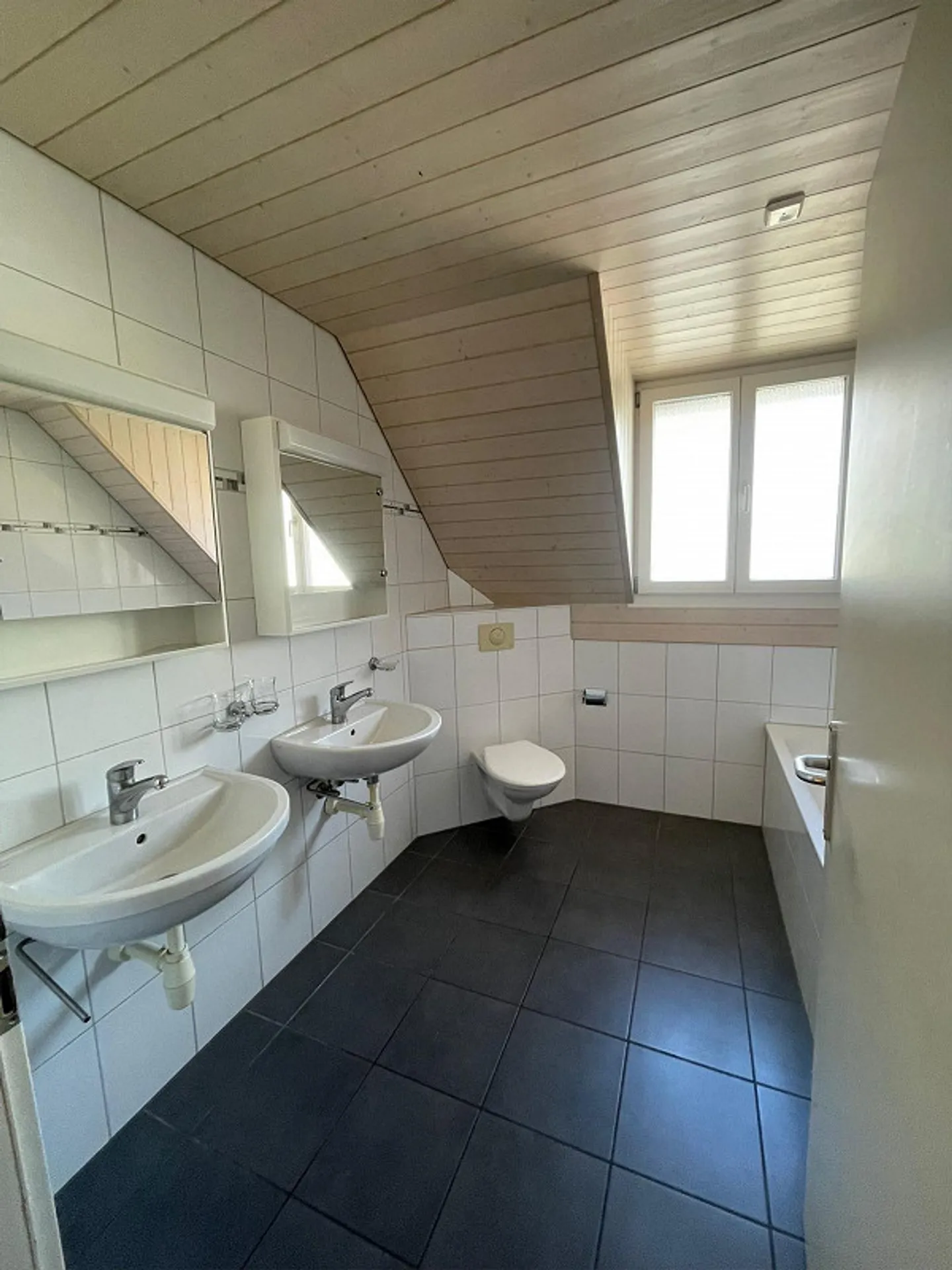 Helle 4.5 Zimmer Wohnung - Foto 4 von 11