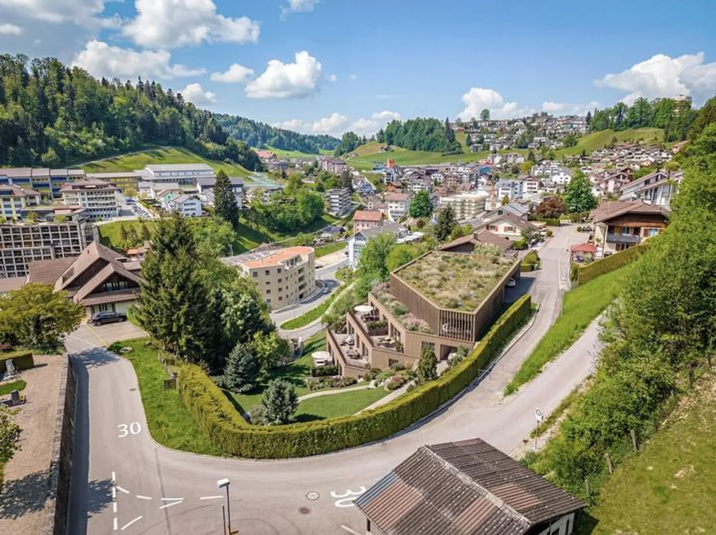 OPPORTUNITY IN A PRIVILEGED HILLSIDE LOCATION: 1,852 m² OF BUILDING LAND IN WOLHUSEN - Photo 2 of 8