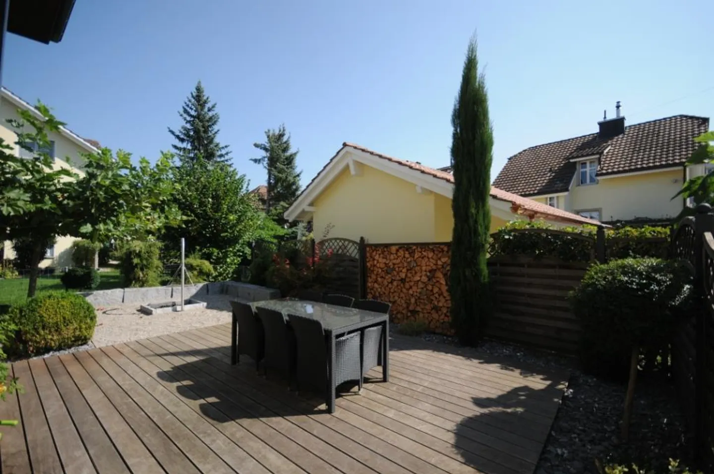 Charming 4.5-Room Semi-Detached House in Sirnach - Photo 1 of 13