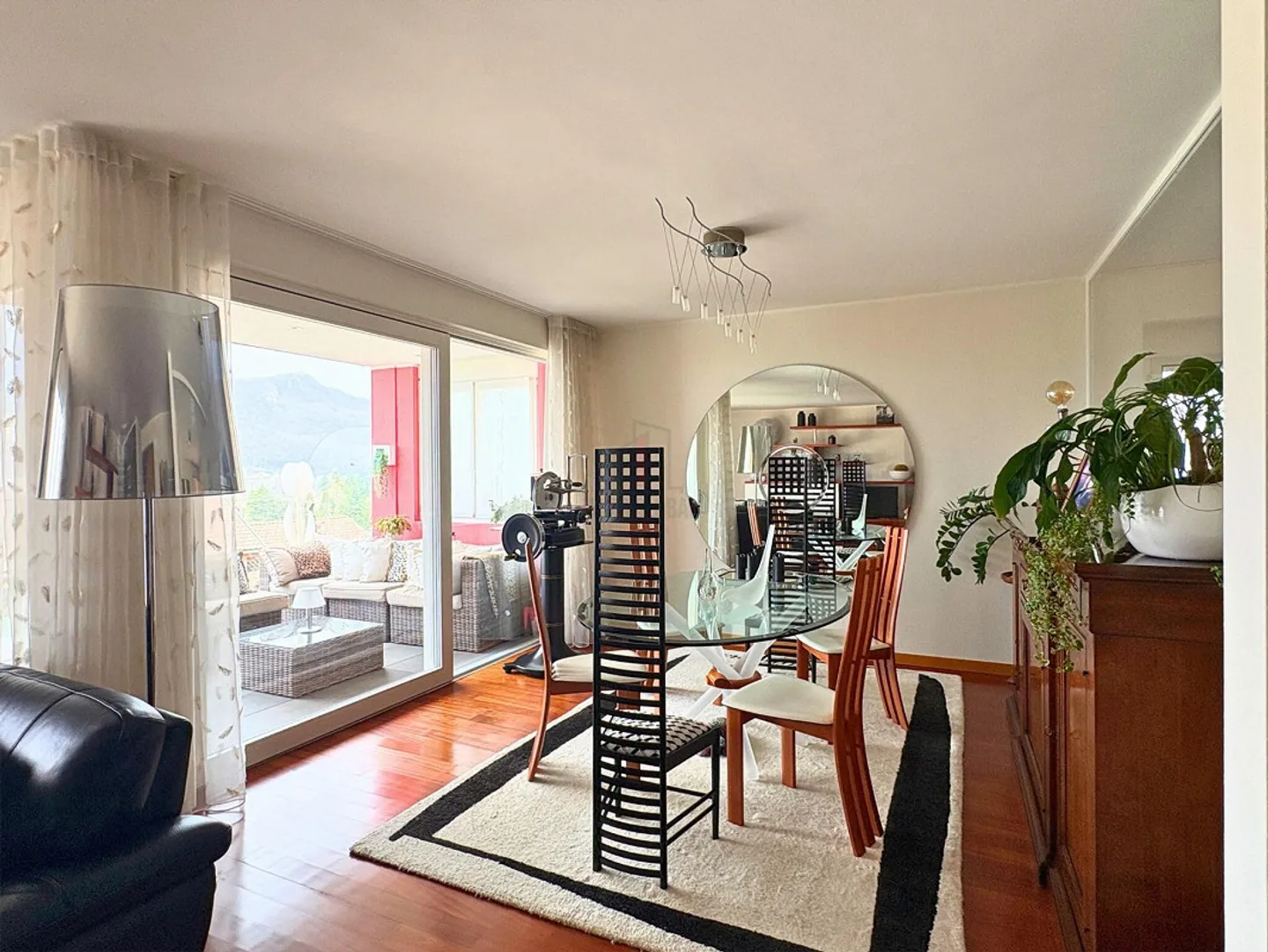 THE HOUSE OF YOUR DREAMS - Photo 4 of 13