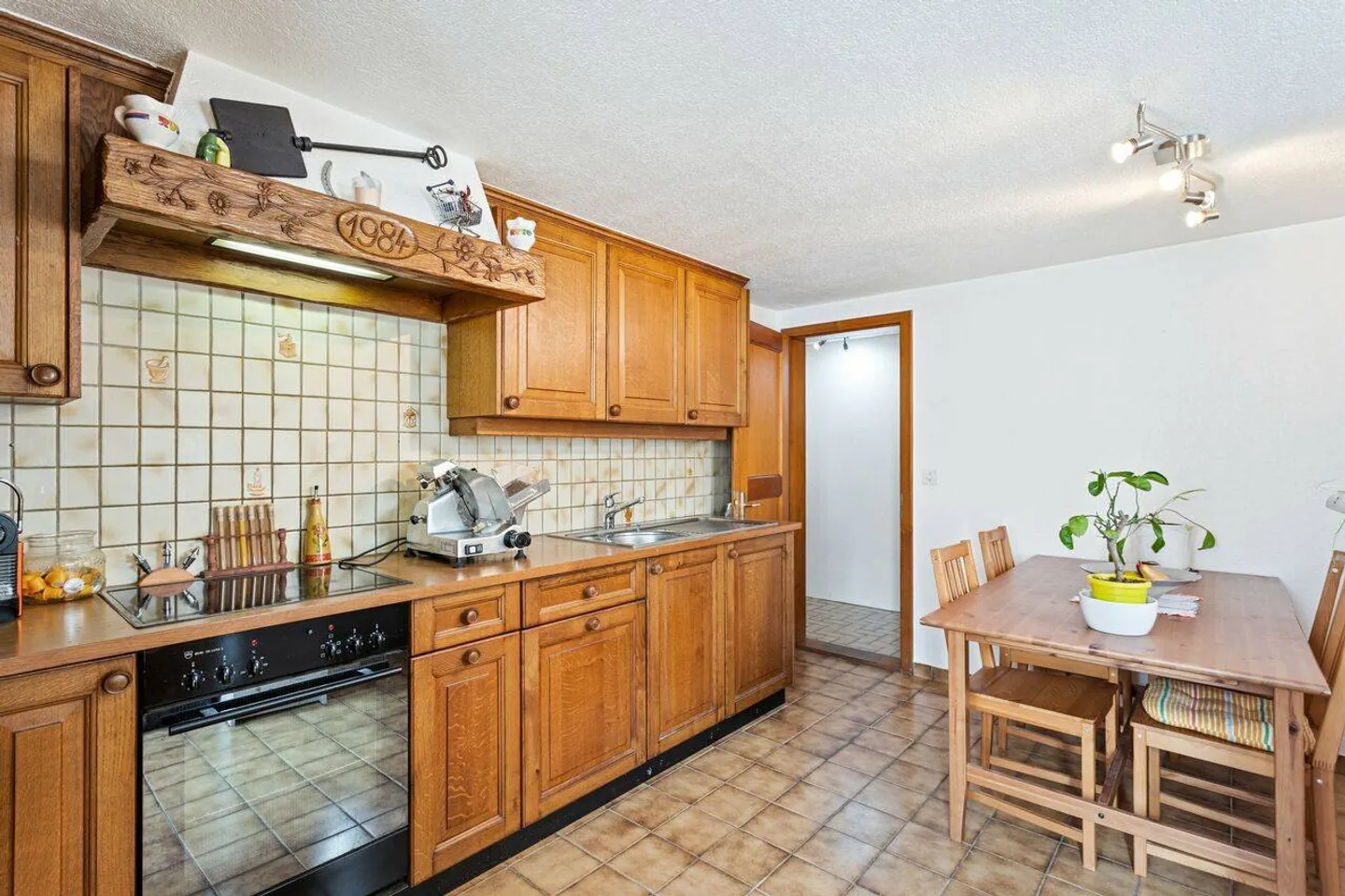 Duplex avec potentiel de développement - Photo 8 sur 13