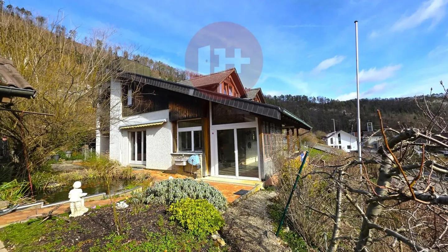PARADIS POUR LA FAMILLE DANS UN EMPLACEMENT PRIVILÉGIÉ ! - Photo 1 sur 7