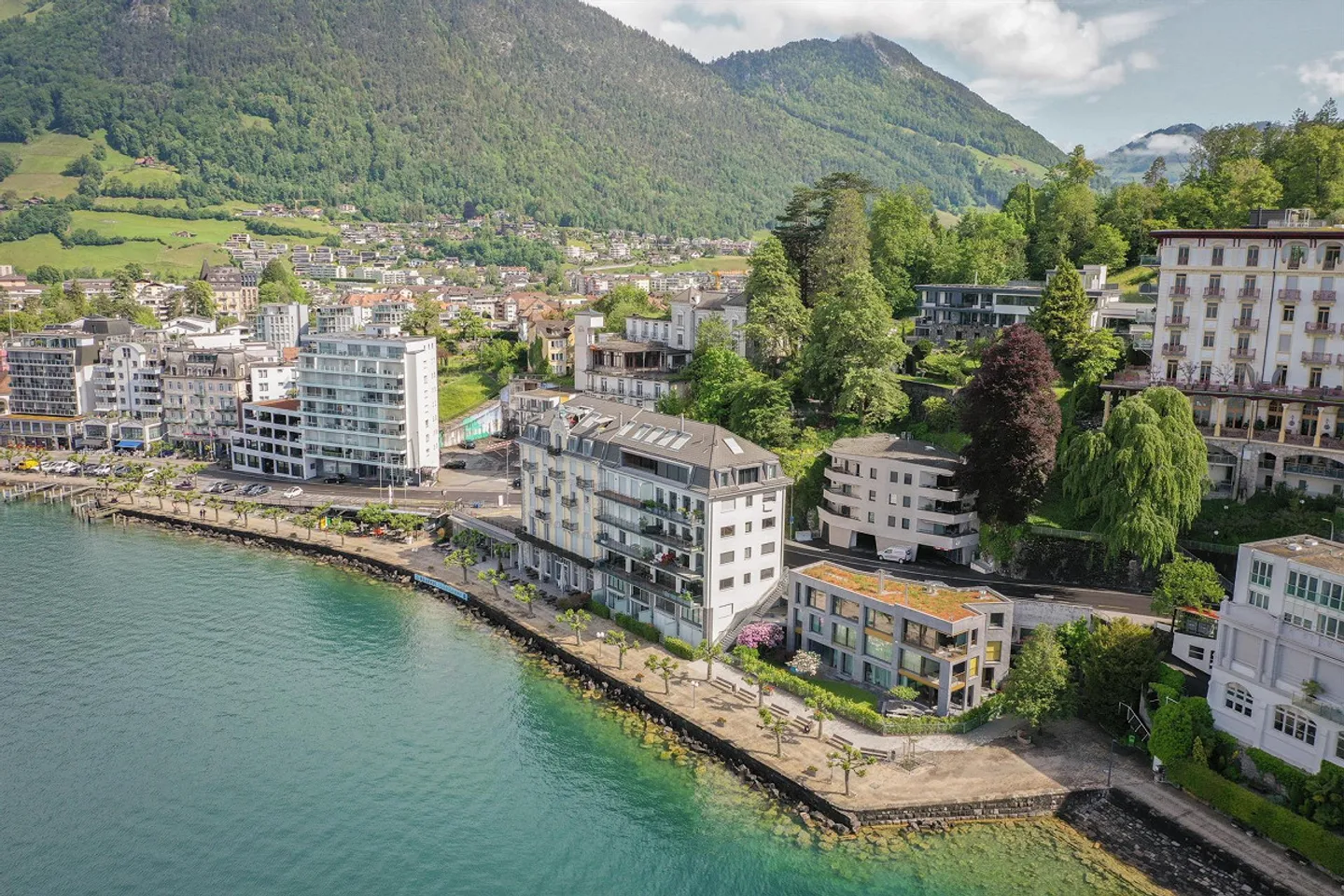 Loft-style studio apartment for rent on the lakeside promenade in Brunnen, SZ - Photo 11 of 13