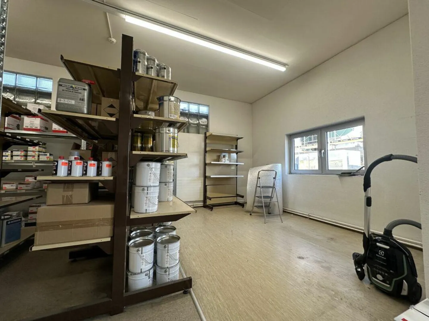 Wohn- und Geschäftshaus - Ideal für Gwerbler und Grossfamilien - Foto 8 von 11