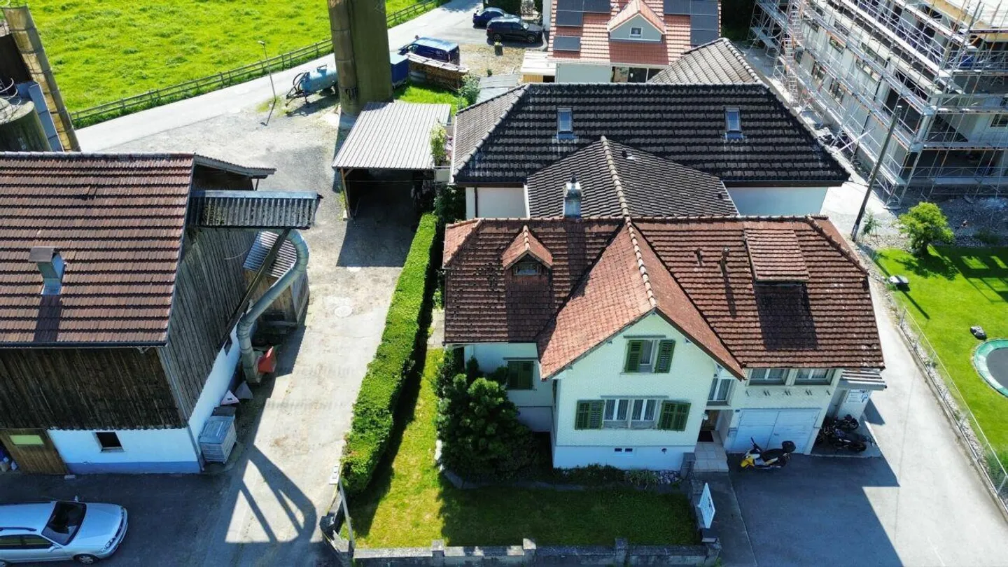 Wohn- und Geschäftshaus - Ideal für Gwerbler und Grossfamilien - Foto 10 von 11