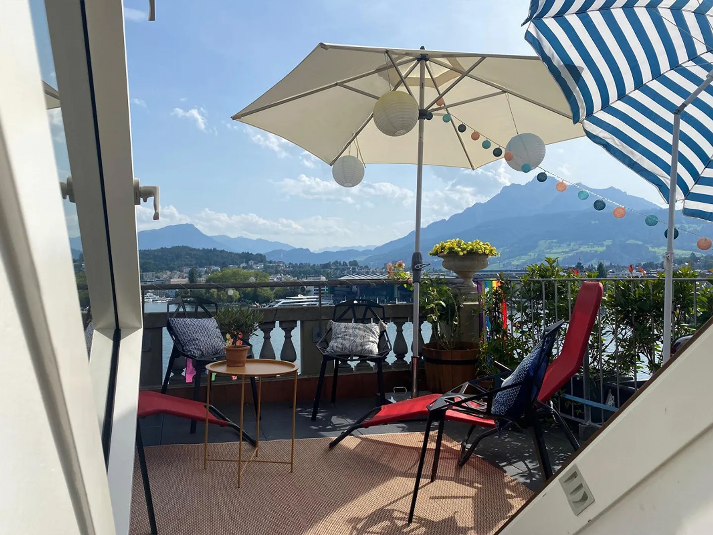 Appartement avec vue spectaculaire - Photo 4 sur 13