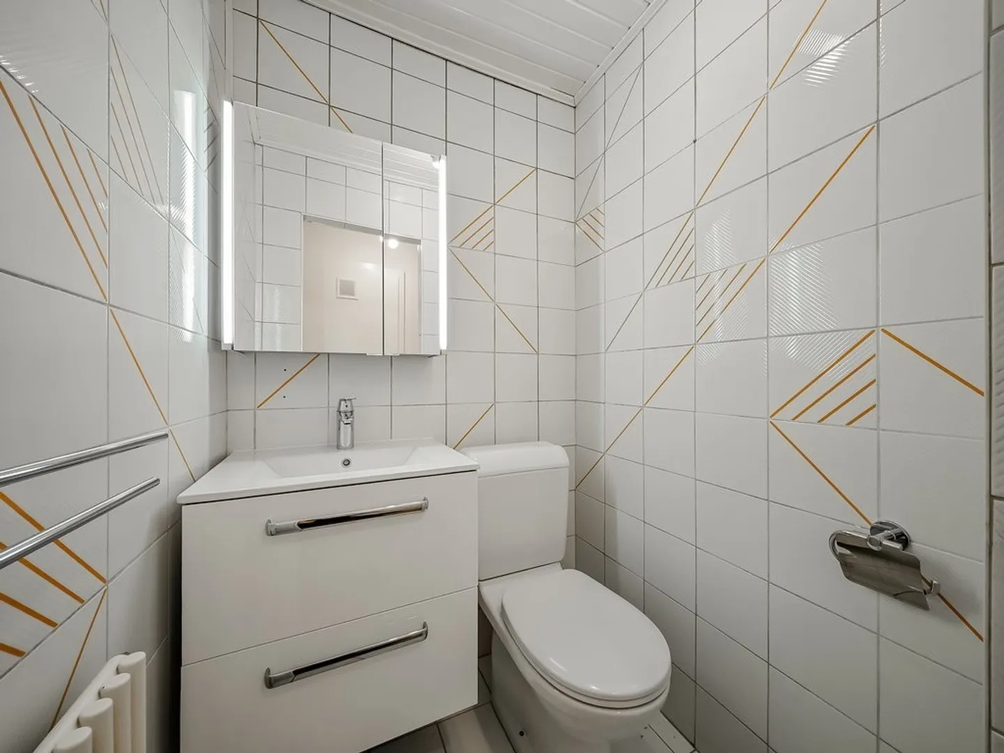 Appartamento ristrutturato di 2,5 locali al 1° piano - Foto 6 di 8