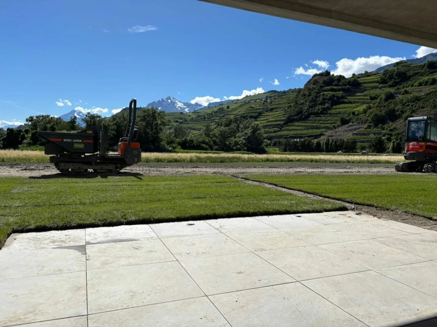Charmant appartement avec jardin - Photo 2 sur 10
