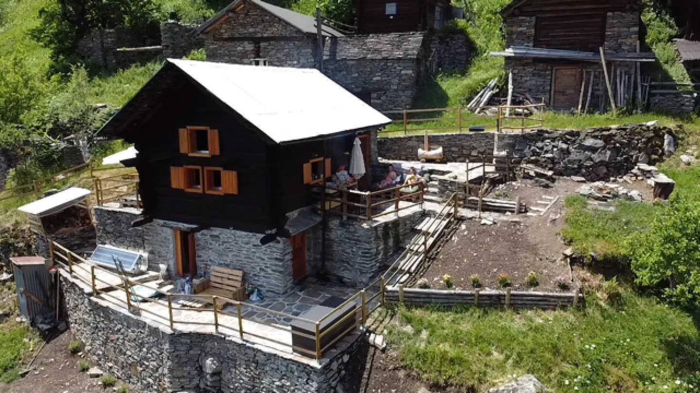 Charmantes Rustico in den Alpen - Foto 2 von 3