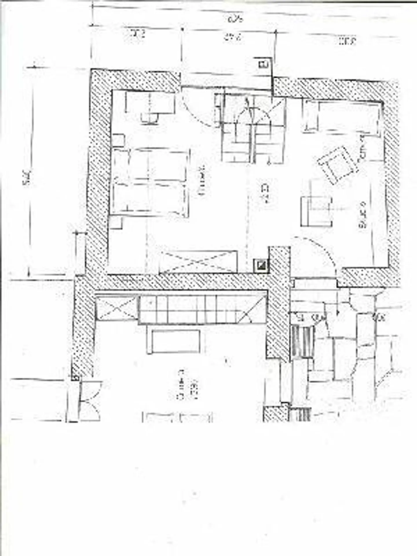 5-Room Rustic with Seating Area - Photo 7 of 7