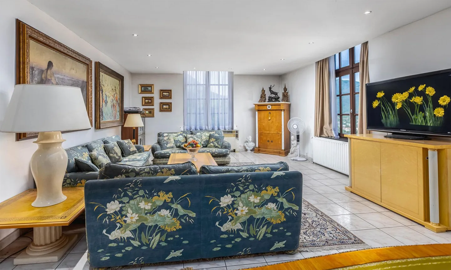 VILLA 6.5 ROOMS WITH LARGE GARDEN IN GRAVESANO - Photo 7 of 10