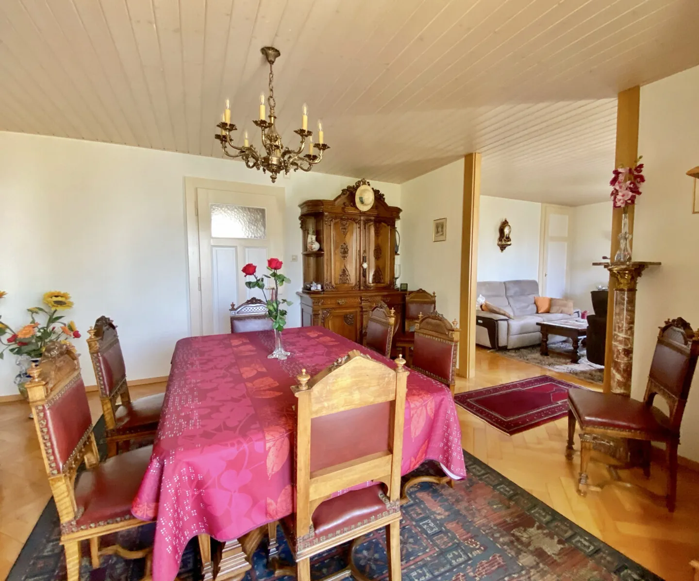 PROPRIÉTÉ INHABITUELLE ! MAGNIFIQUE MANOIR - Photo 5 sur 7