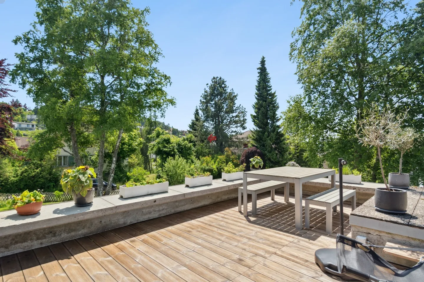 Casa unifamiliare con estensione e grande terreno - Foto 5 di 10