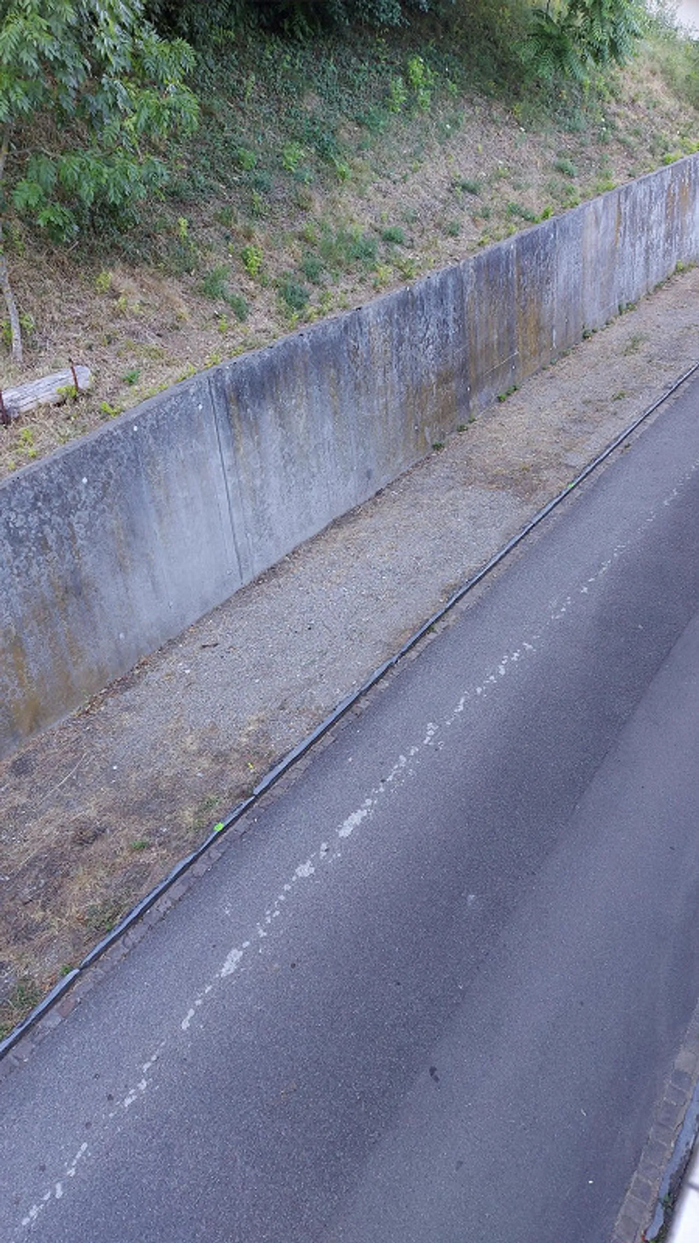 Places de parking / stationnements - Photo 1 sur 1