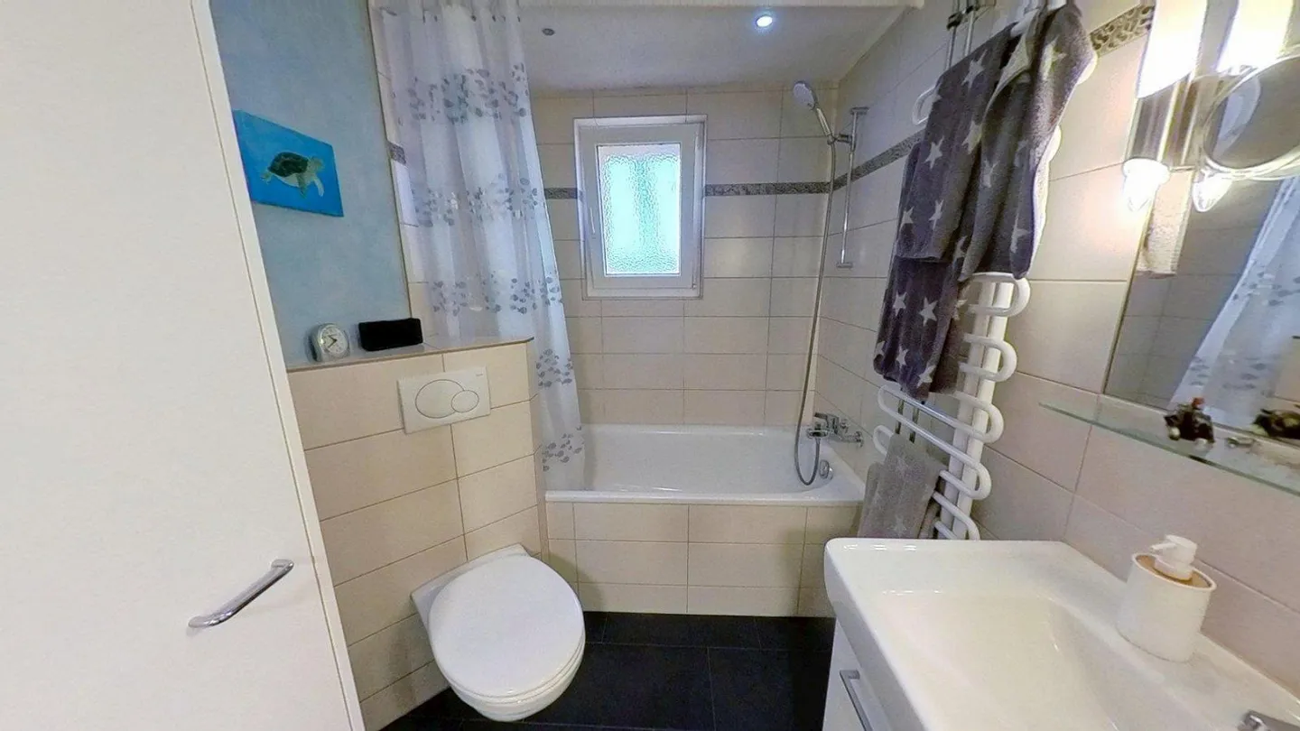 AgentSelly - Casa Incantevole con Giardino Ben Curato - Foto 9 di 13