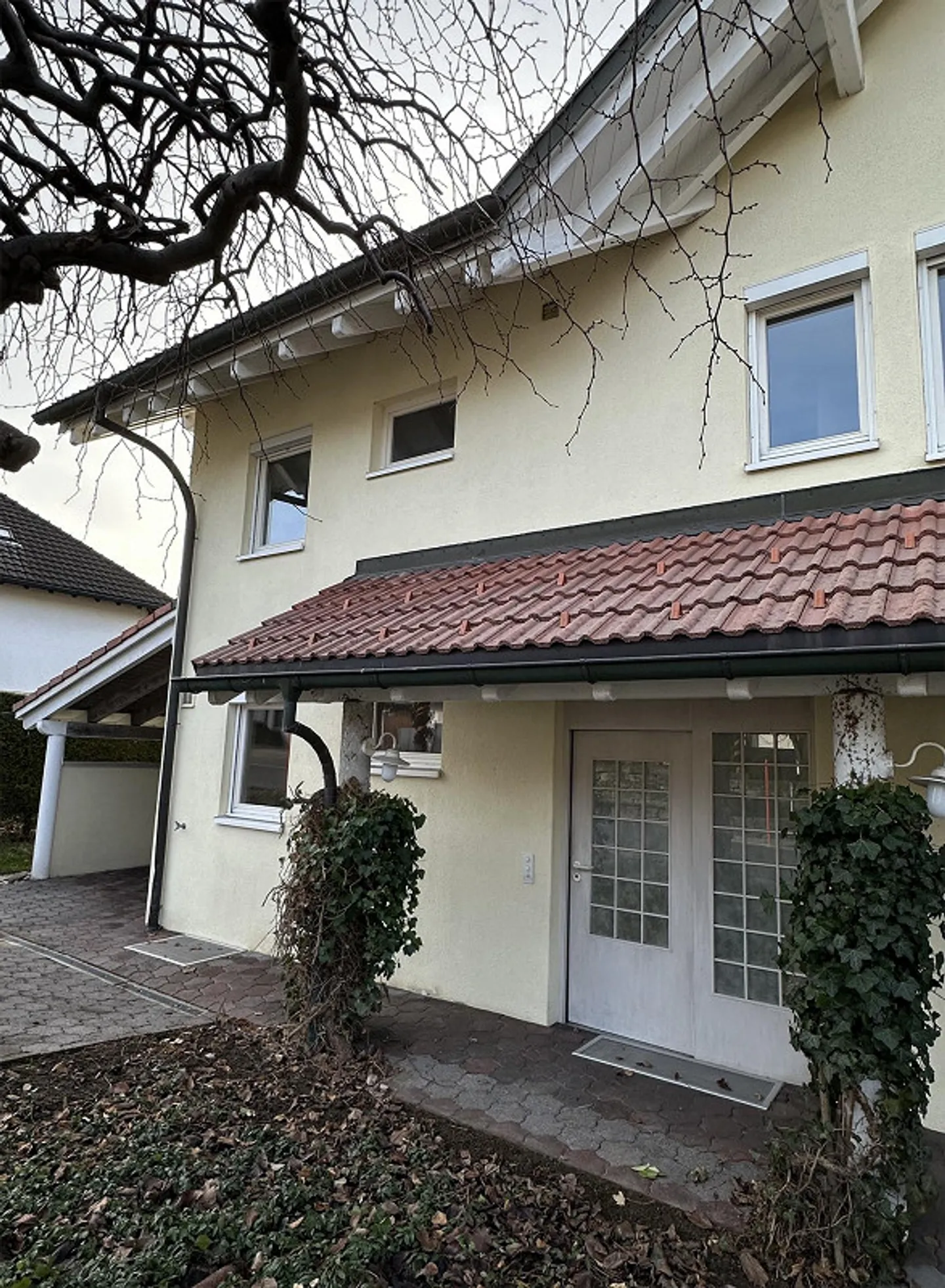 4.5 Room Duplex with Basement, Winter Garden, Garden etc. - Photo 2 of 16