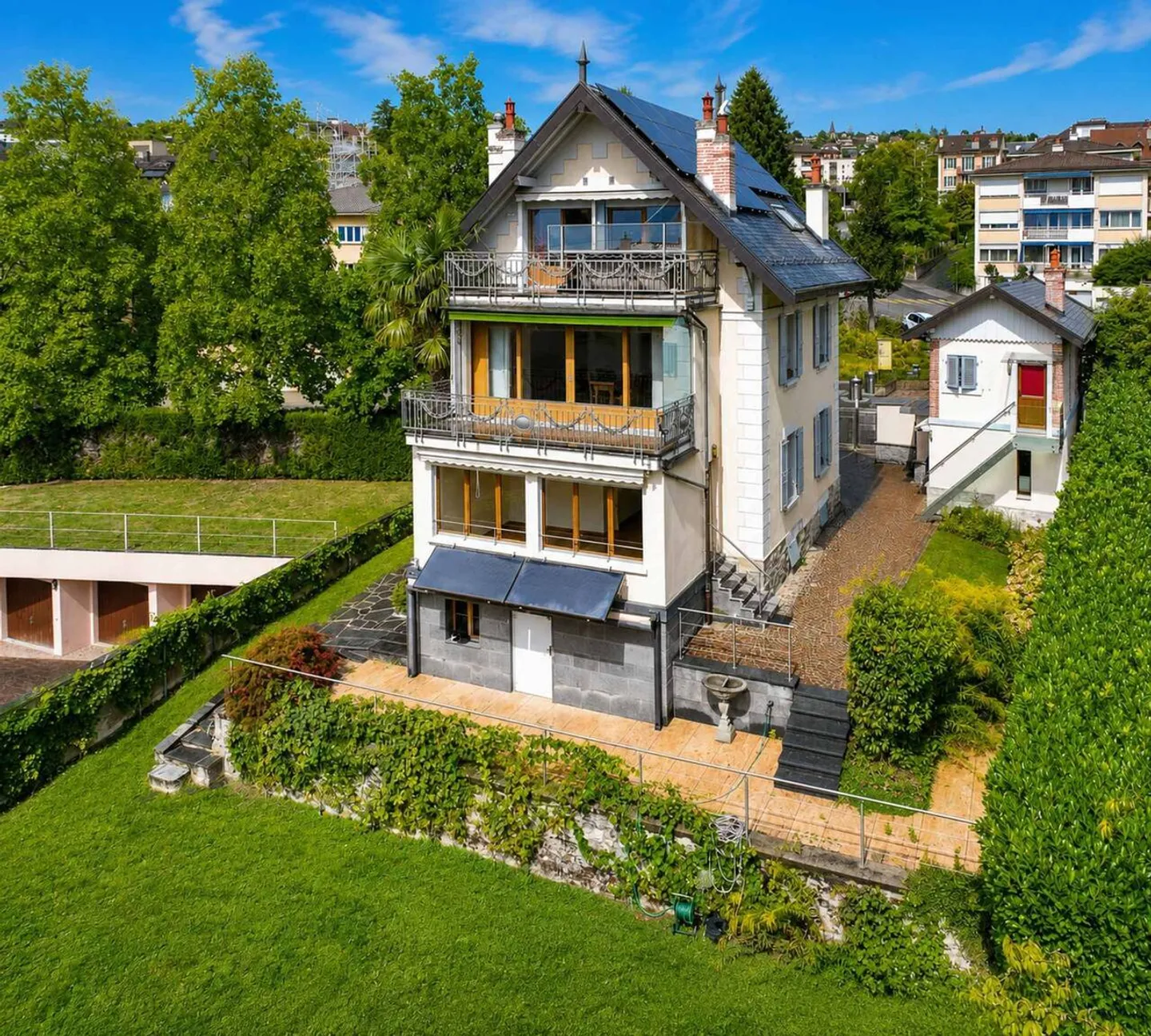 Pully, Süd - Charaktereigenschaft mit Nebengebäude und Seeblick - Foto 1 von 13