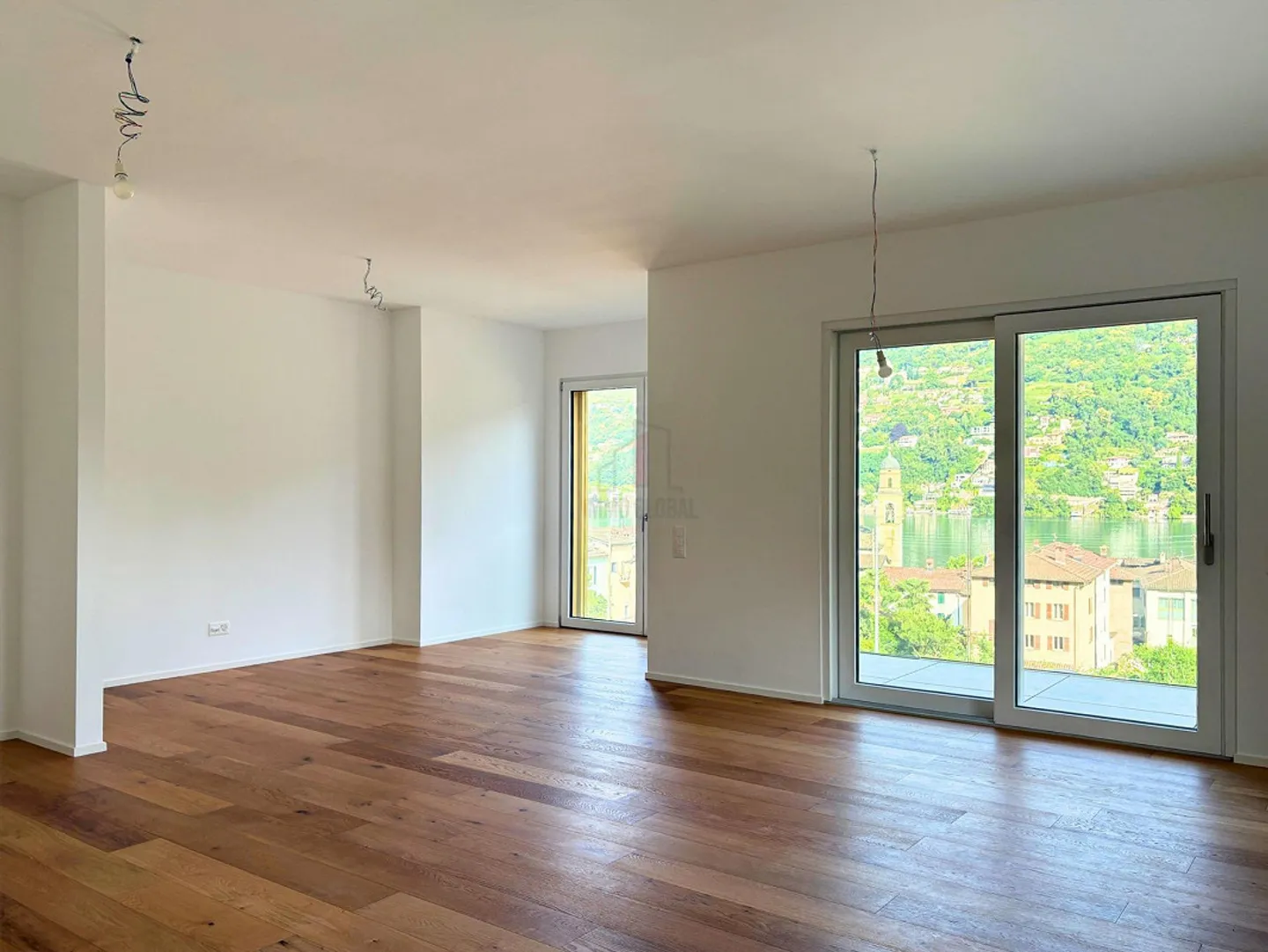 NOUVEAU PRIX ET FORMULE LOCATION-ACHAT POUR UN RÊVE VUE SUR LE LAC - Photo 2 sur 13