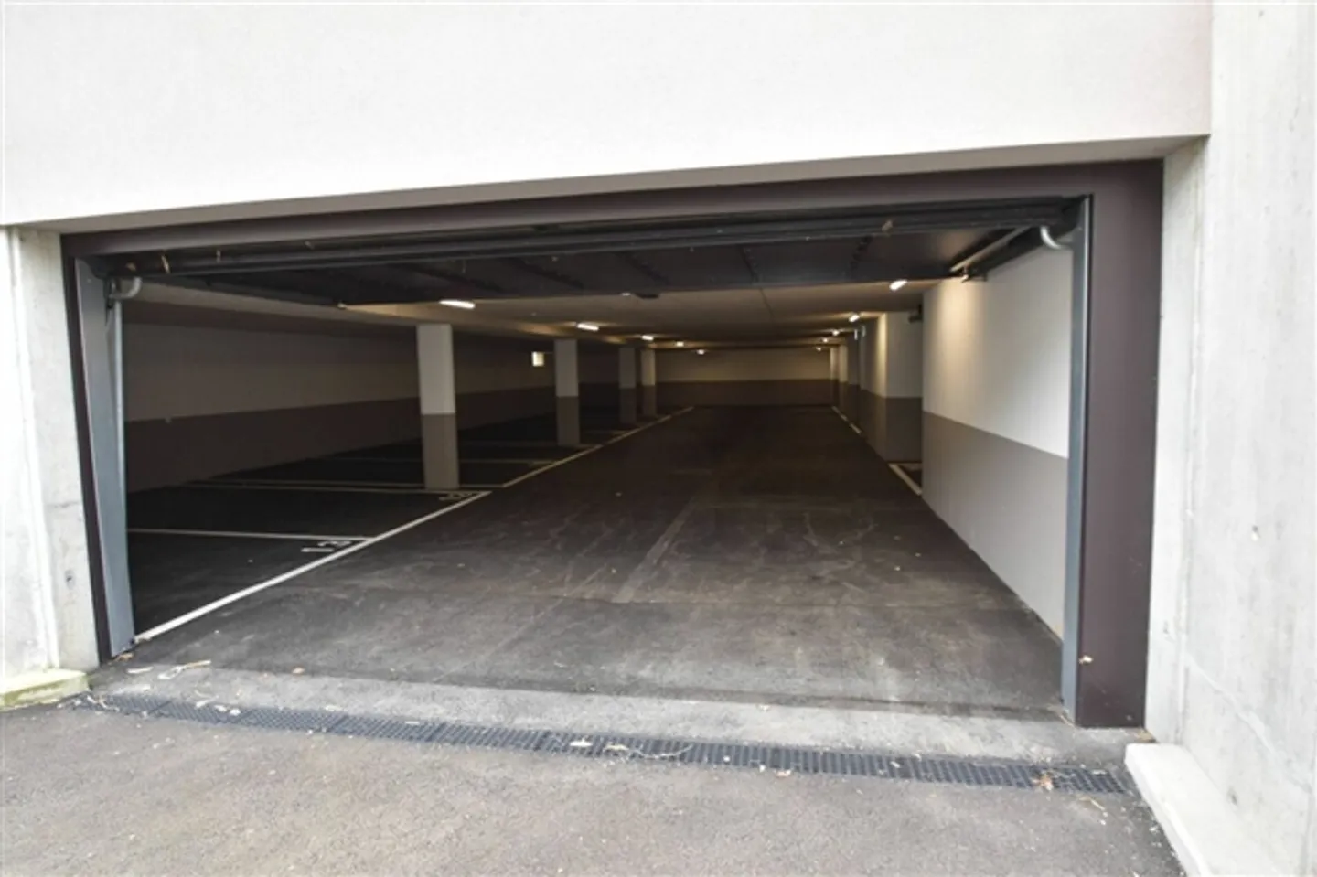 MONTEGGIO 3.5 | Loyer 1'400 | Dépenses 180 | Parking 100 - Photo 10 sur 11