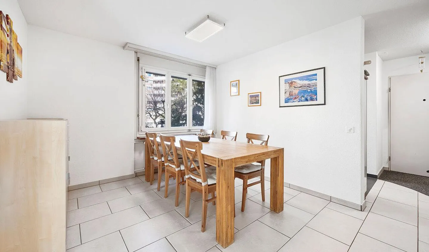 Vivre où la vie quotidienne est facile – Appartement de 4,5 pièces à Horw - Photo 3 sur 8